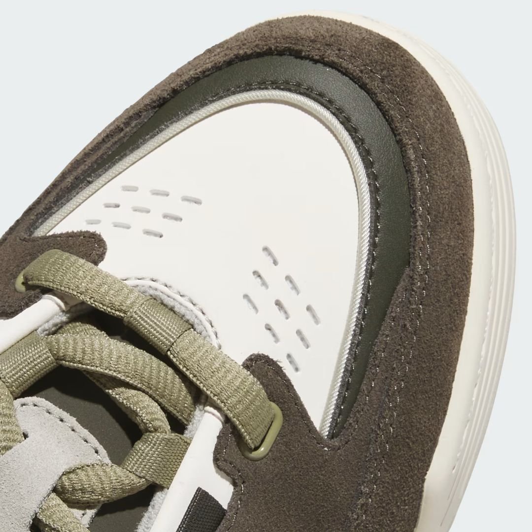 Tênis Unissex Adidas ADI2000 - CHALK WHITE/ORBIT GREEN/SHADOW Branco/Marrom 5