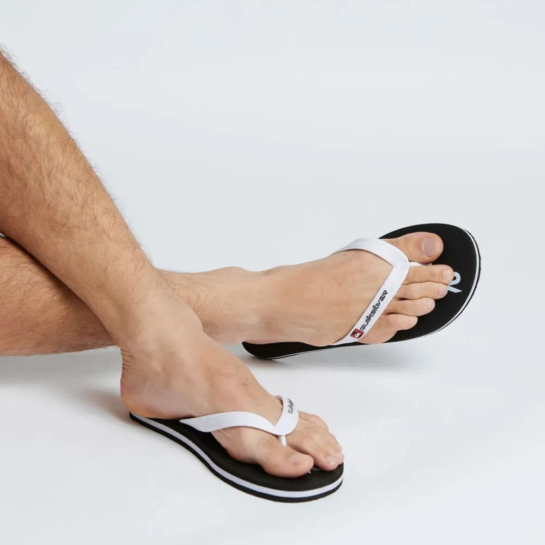 Chinelo Quiksilver Molokai New Omni - PRETO/BRANCO Branco 5