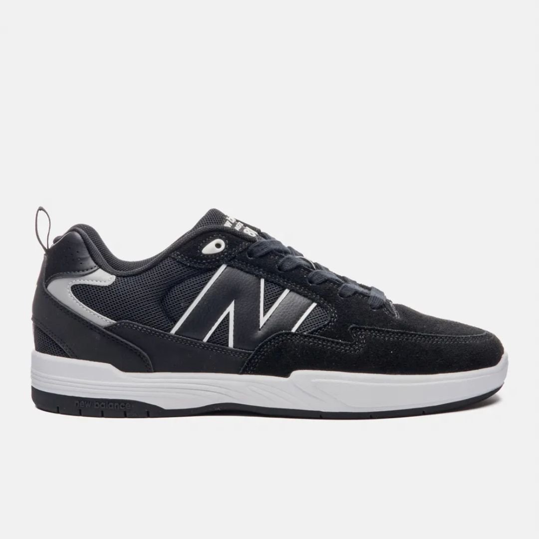 Tênis New Balance Tiago Lemos NM808 - PRETO/BRANCO