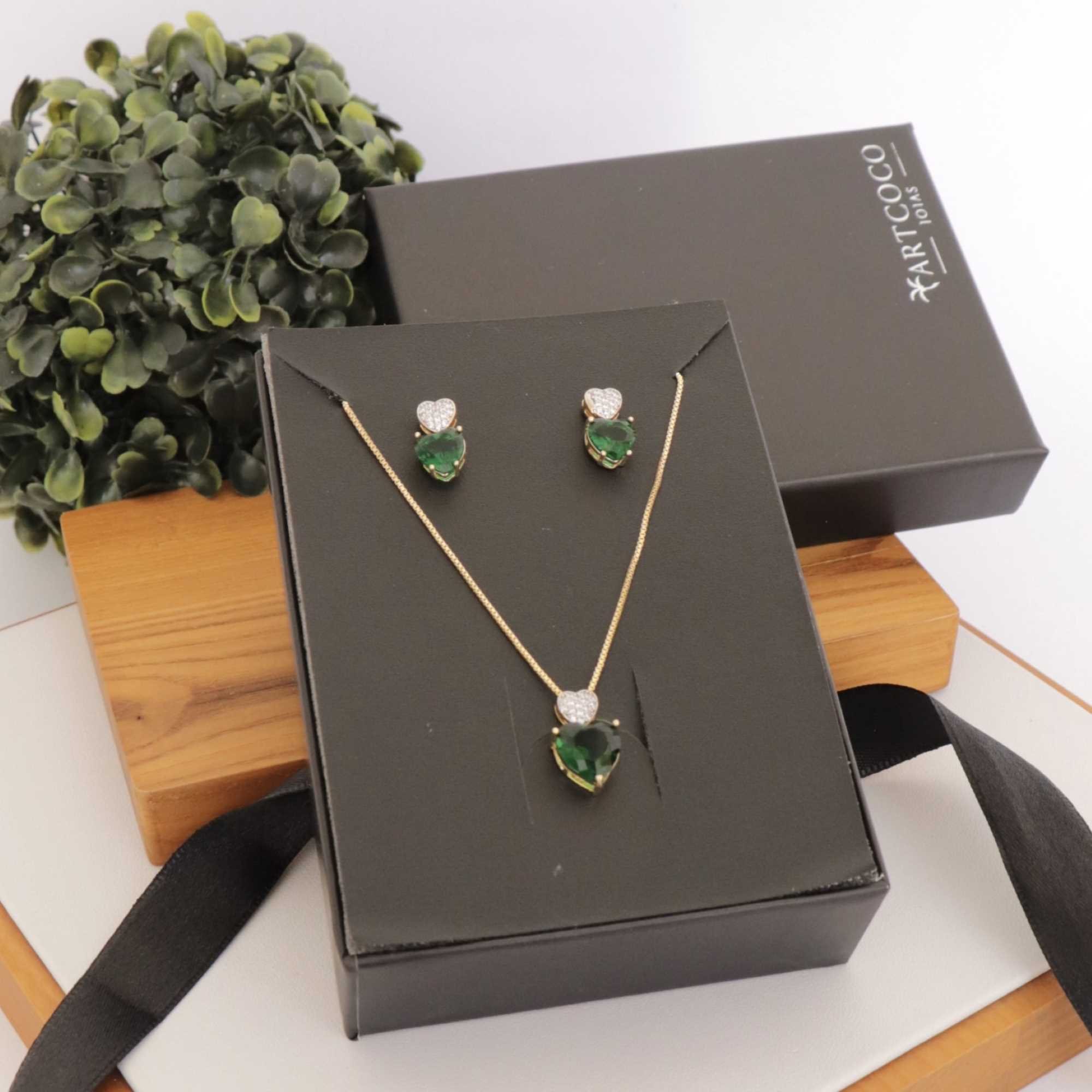 Conjunto Folheado a Ouro 18k Coração Verde Esmeralda e Cravejado Ouro 18K/Verde 5