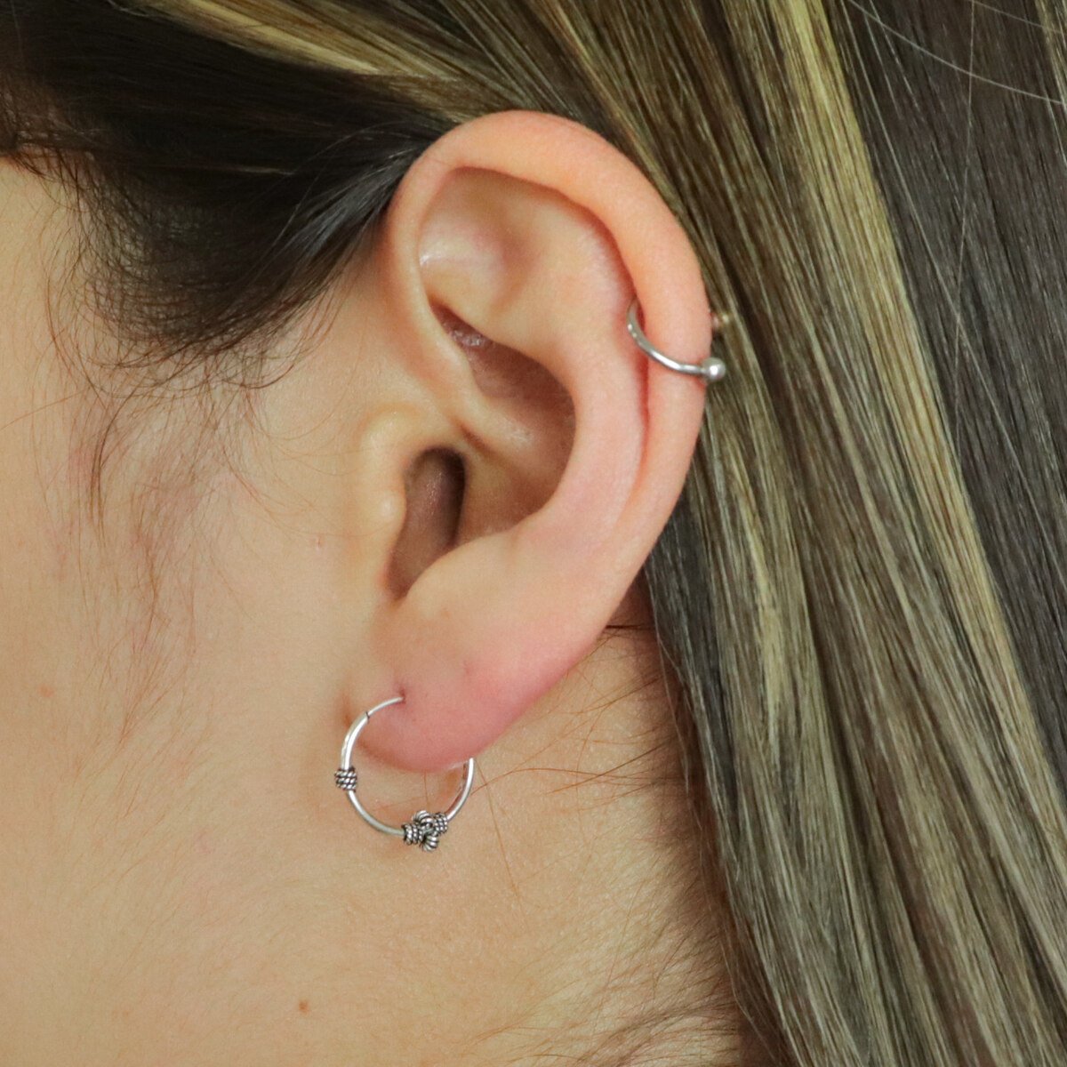 Argolinha Prata 925 Tribal Design Detalhes Corda Lateral Prata 2