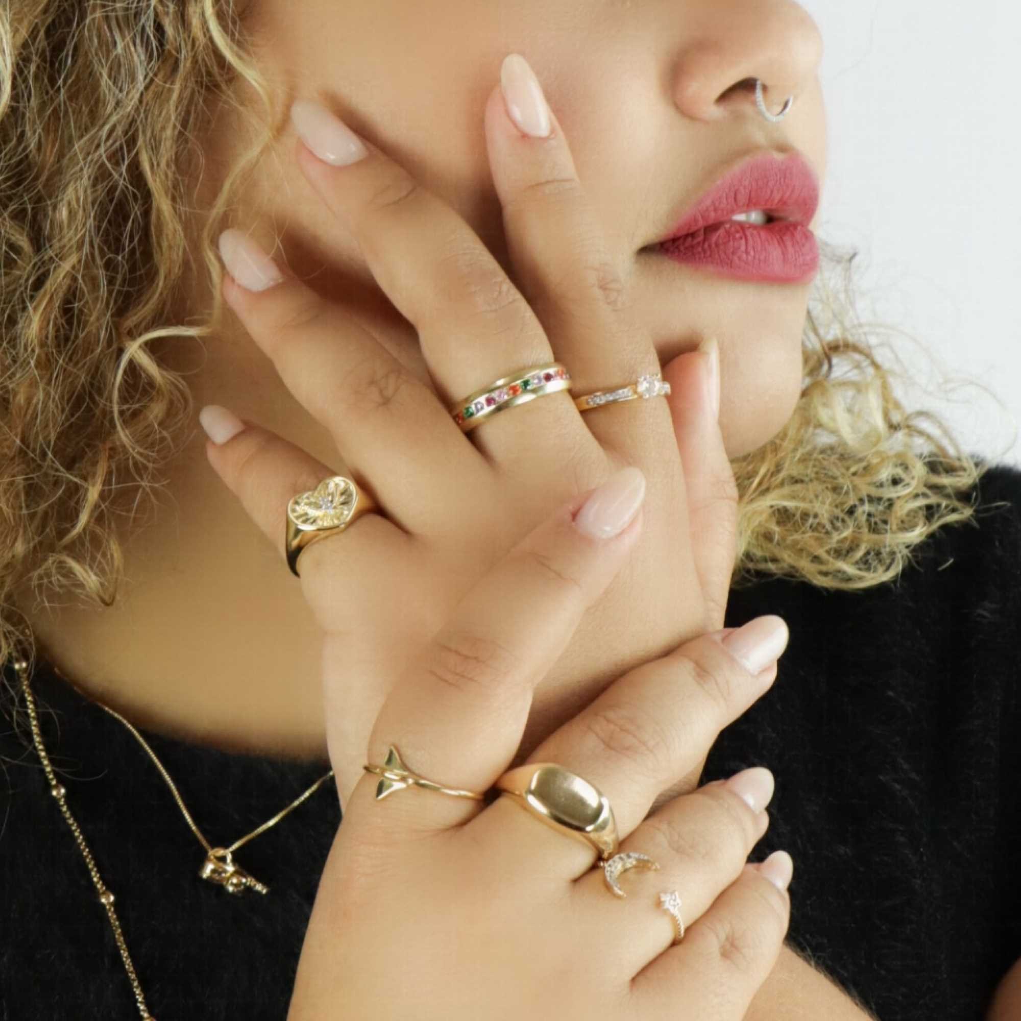 Anel Folheado a Ouro 18k Chapa Quadrado Lisa Dourado 9