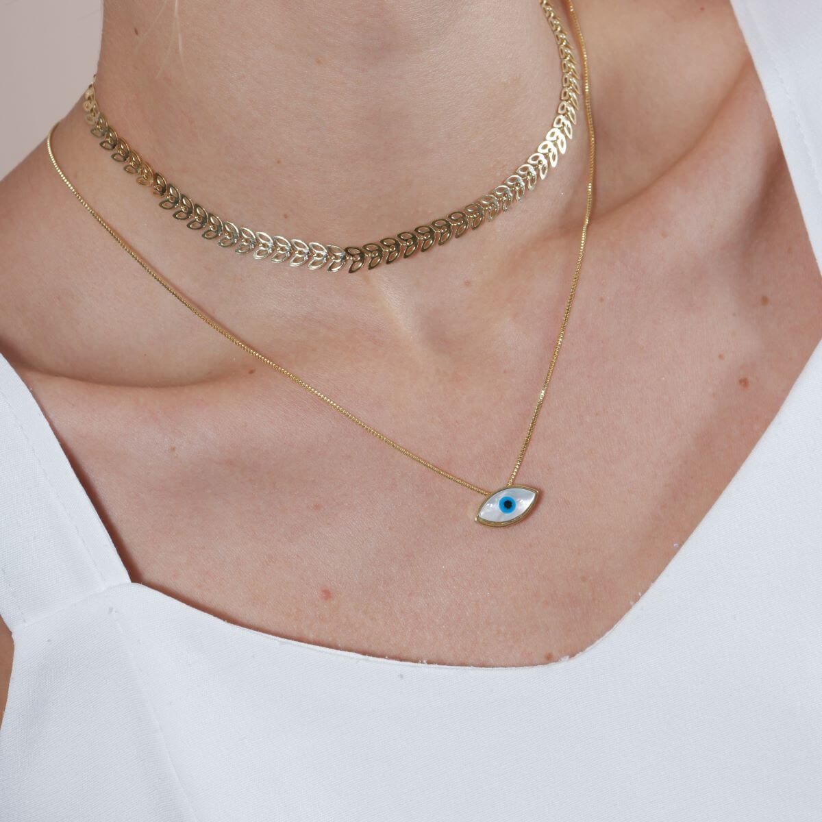 Choker Folheado a Ouro 18k Folhas  Dourado 2