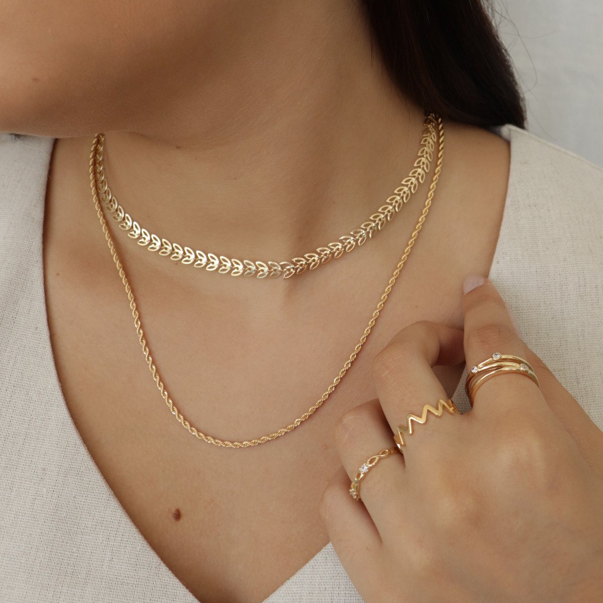 Choker Folheado a Ouro 18k Folhas  Dourado 3