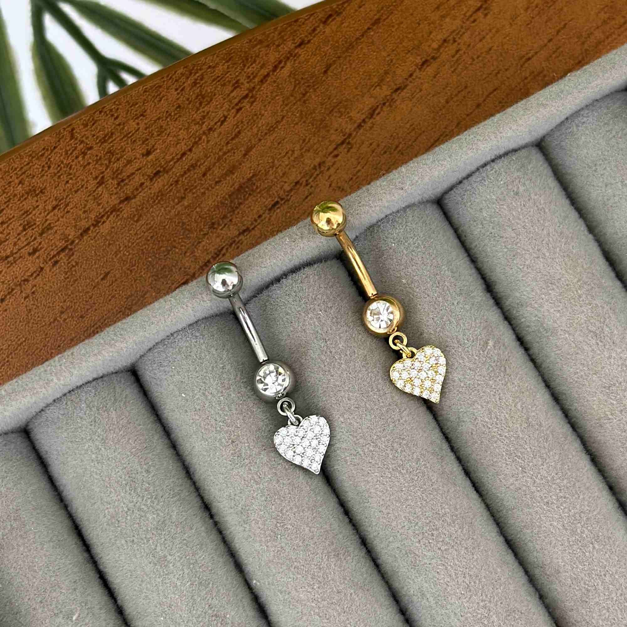 Piercing Umbigo Folheado a Ouro 18k Coração G e Ponto de Luz Dourado 4