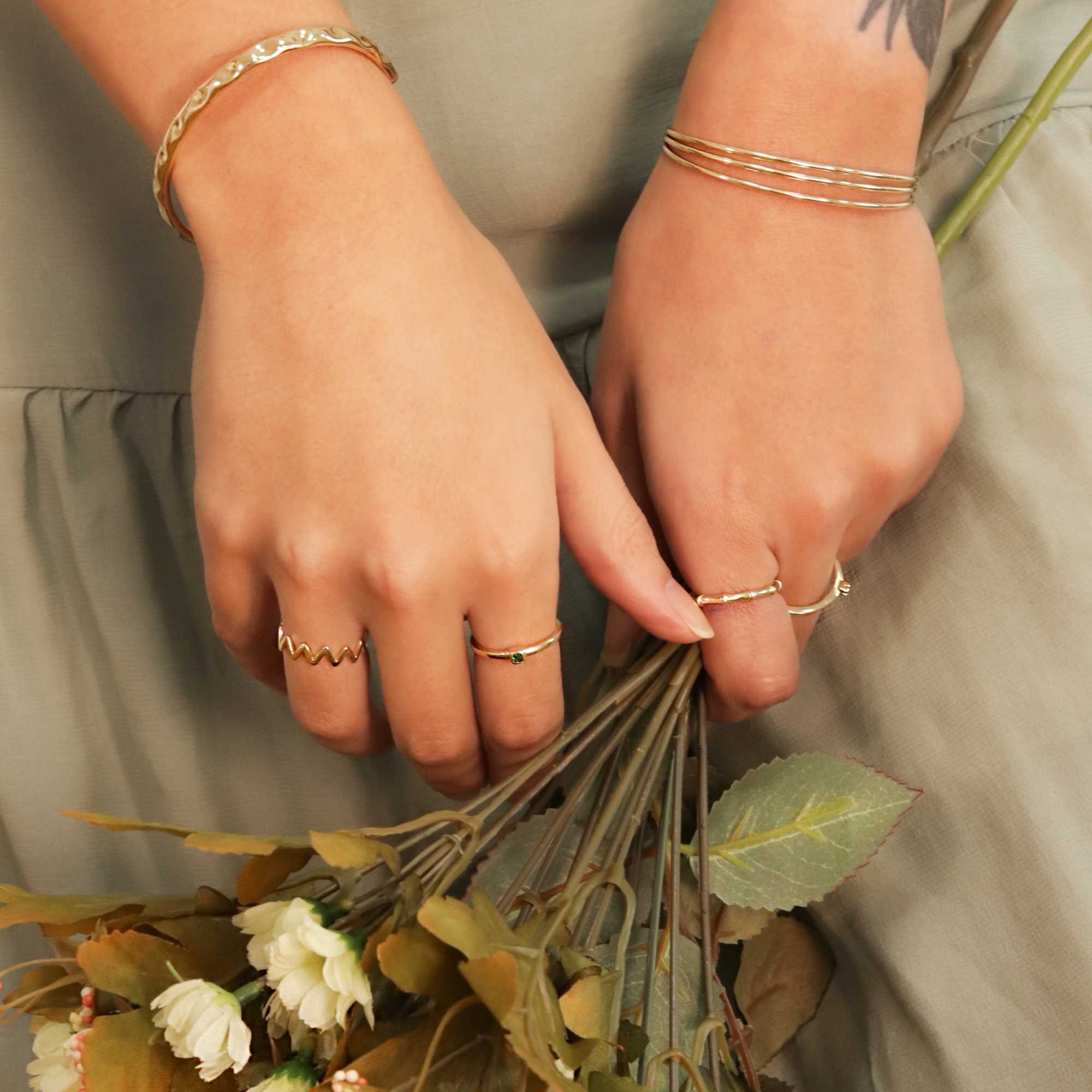 Bracelete Folheado a Ouro 18k Aro Detalhes Textura Ouro 18k 5