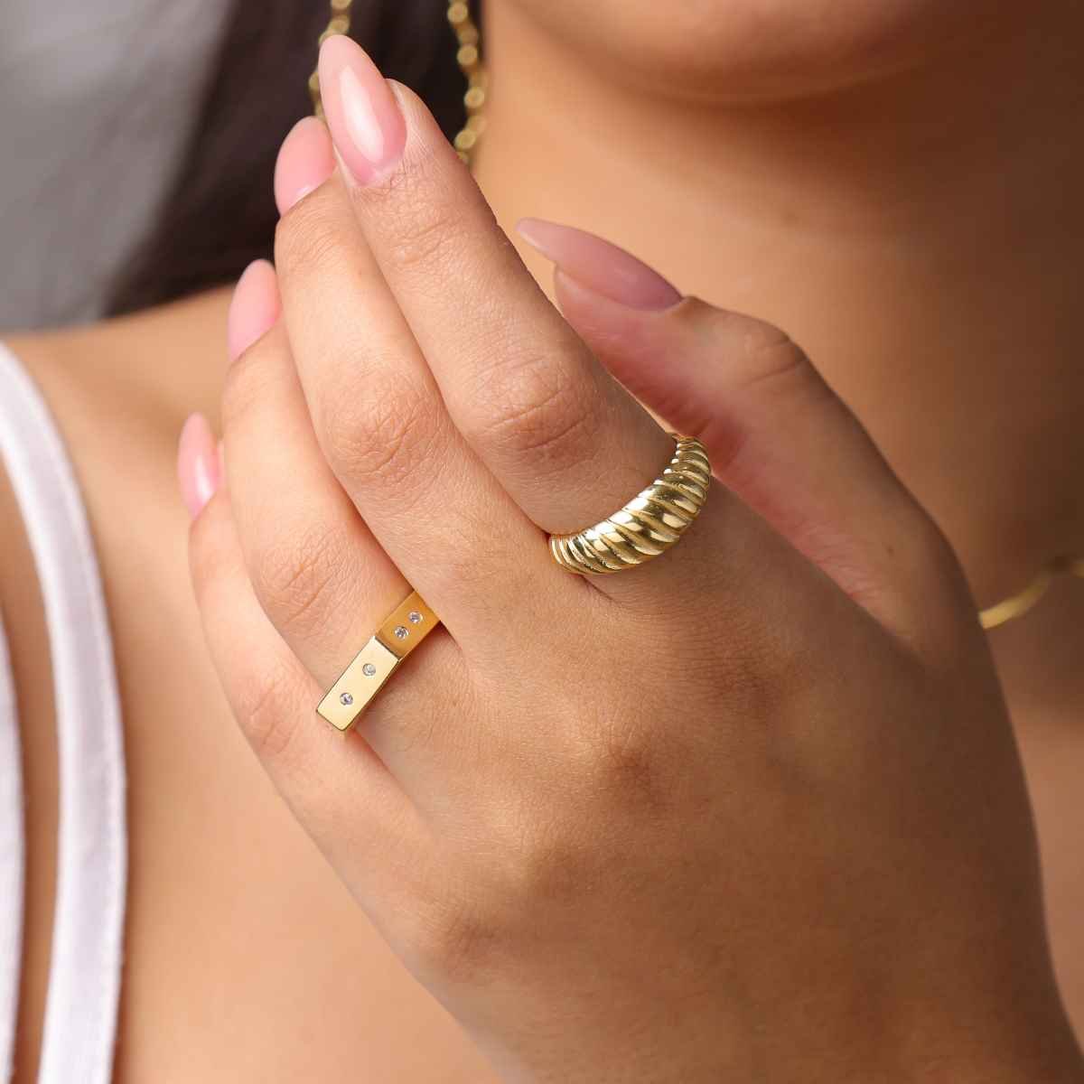 Anel Folheado a Ouro 18k Croissant Aro Grosso Linhas Ouro 18k 3