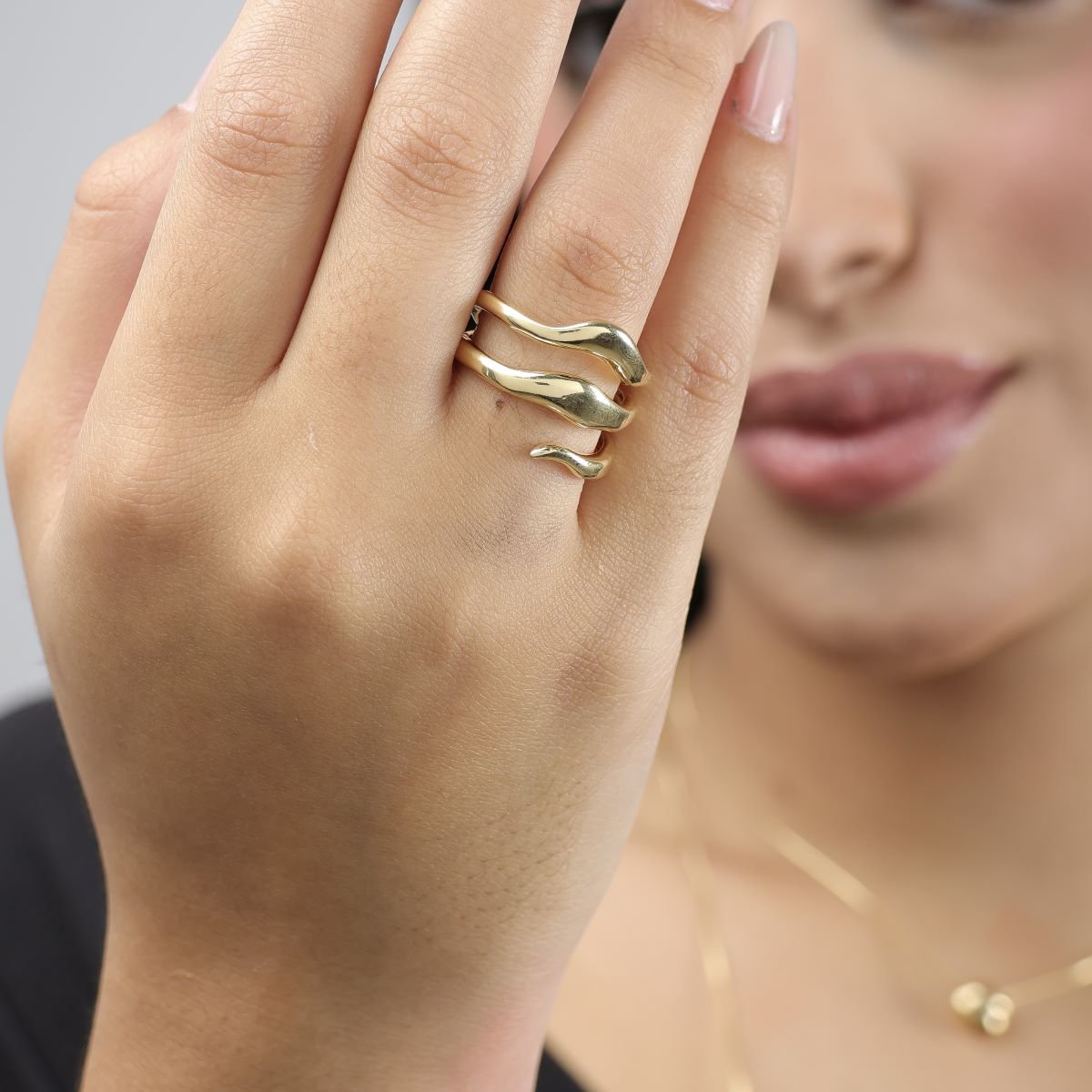 Anel Folheado a Ouro 18k Orgânico Ondas Triplo Dourado 4