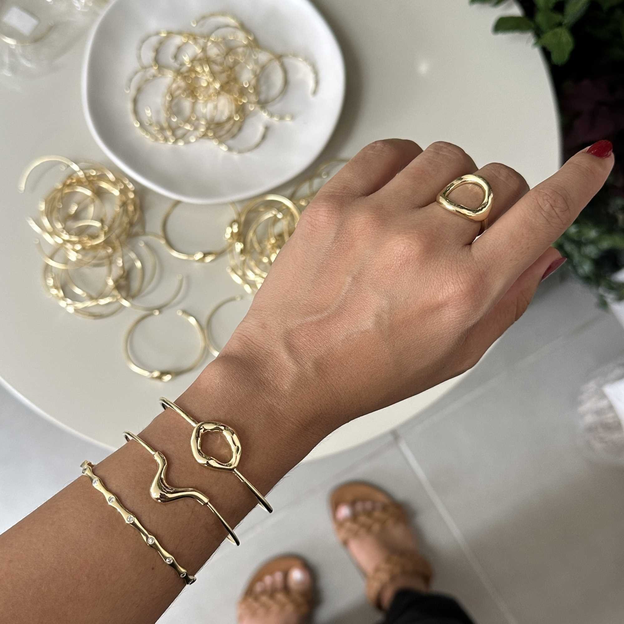Anel Folheado a Ouro 18k Orgânico Oval Vazado Ouro 18k 9