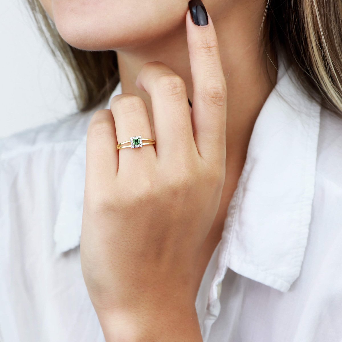 Anel Folheado a Ouro 18k Solitário Quadrado Zircônia Verde Ouro 18k/Verde 2