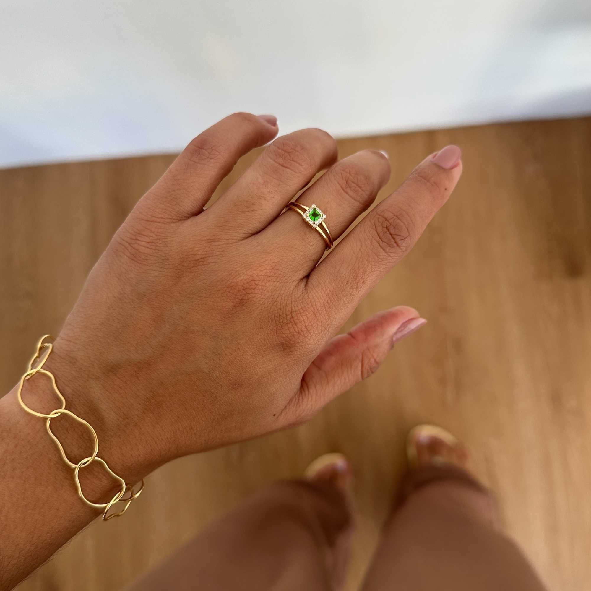 Anel Folheado a Ouro 18k Solitário Quadrado Zircônia Verde Ouro 18k/Verde 5