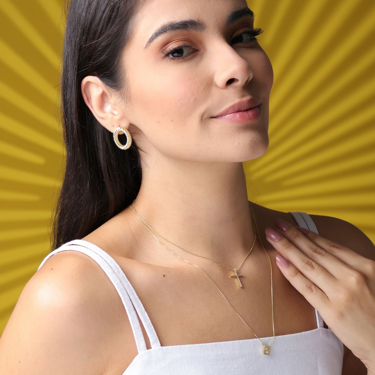 Brinco Folheado a Ouro 18k Oval Design Corda Dourado 2