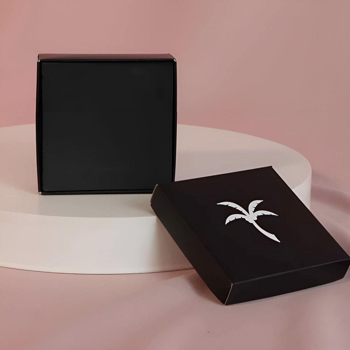 Kit Brinco Orgânico Vazado Folheado a Ouro 18k + Embalagem de Presente Dourado 3