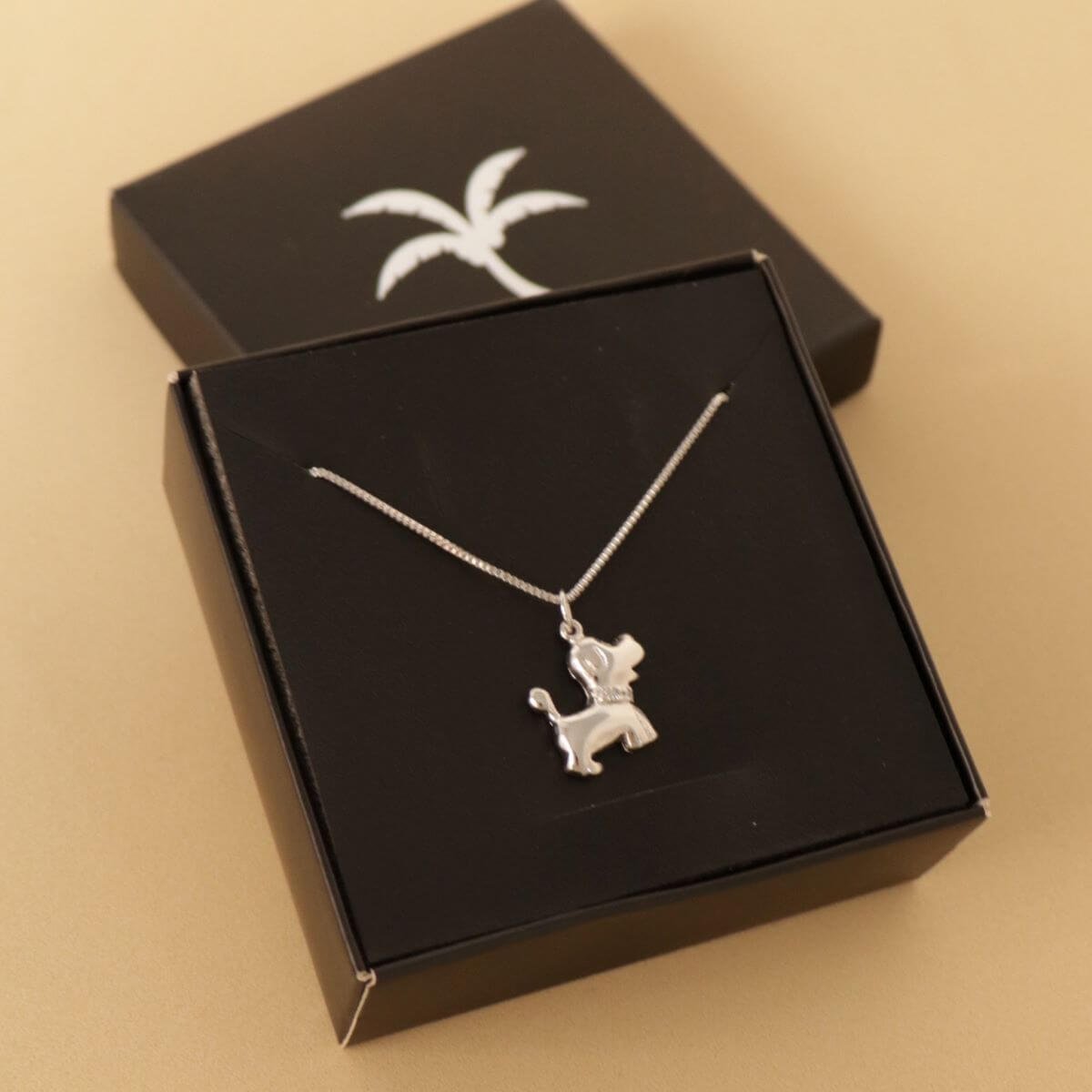 Kit Colar Pingente Dog Folheado a Ródio + Embalagem de Presente