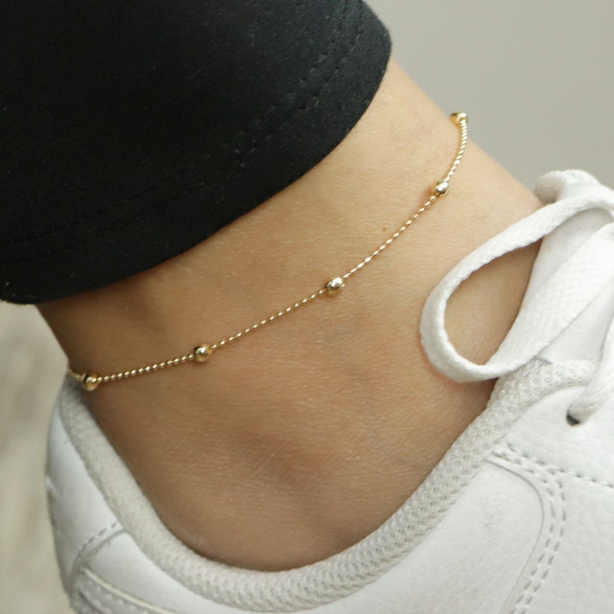 Tornozeleira Folheada a Ouro 18k Bolinhas e Corrente Bolinhas Ouro 18k 2