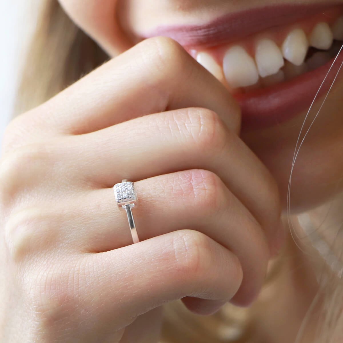 Anel Prata 925 Chuveirinho Quadrado Zircônia P Aro Fino Prata 2