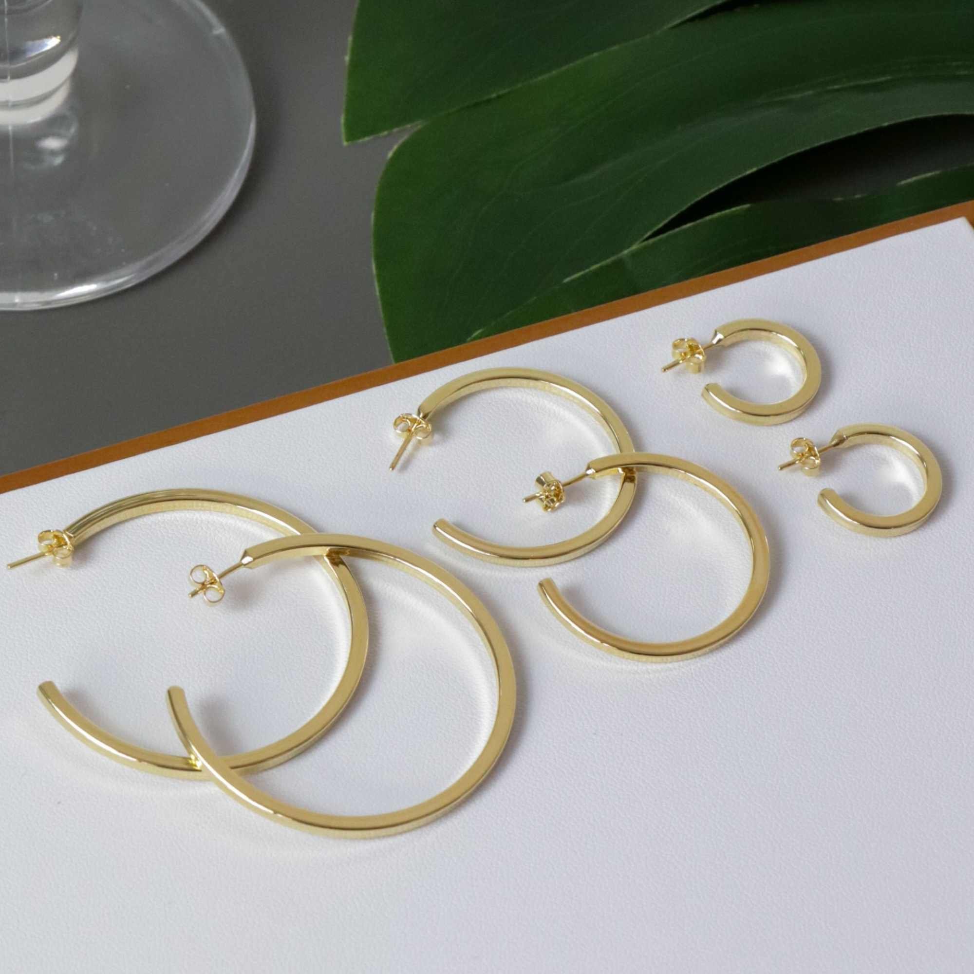 Argola Folheado a Ouro 18k Aro Quadrado P Ouro 18k 7