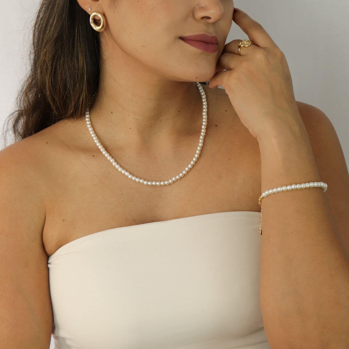 Colar Folheado a Ouro 18k Pérolas M 5mm Branco 2