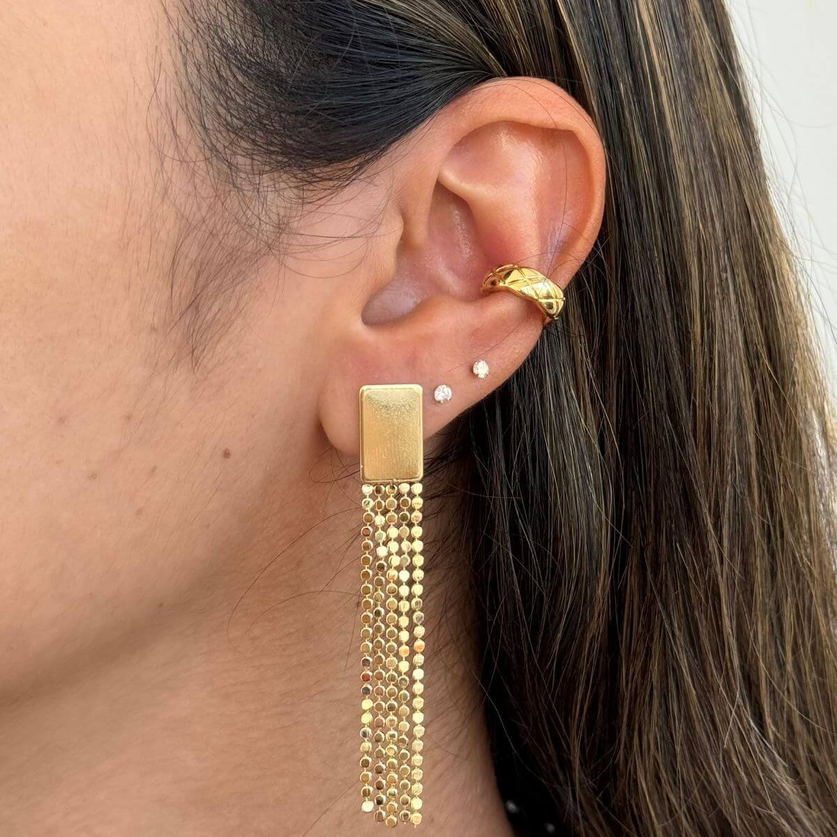 Brinco Folheado a Ouro 18k Franja Placa Retangular Corrente Bolinha Espelhada Dourado 4