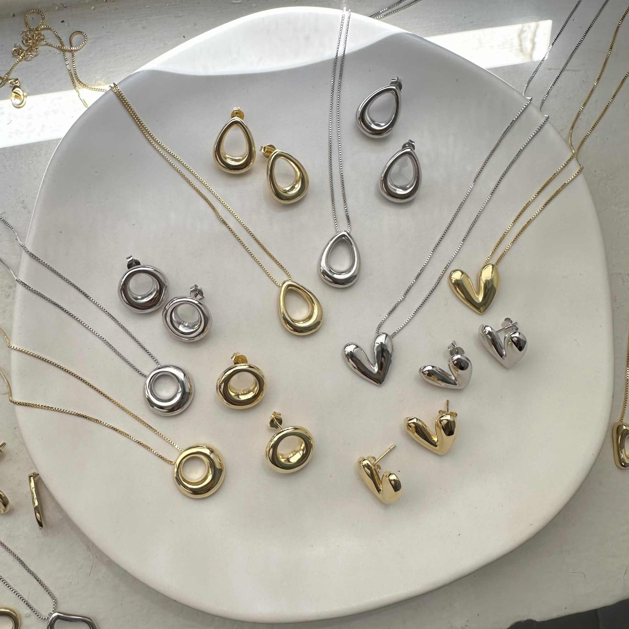 Colar Folheado a Ouro 18k Orgânico Coração Abaulado Ouro 18k 8