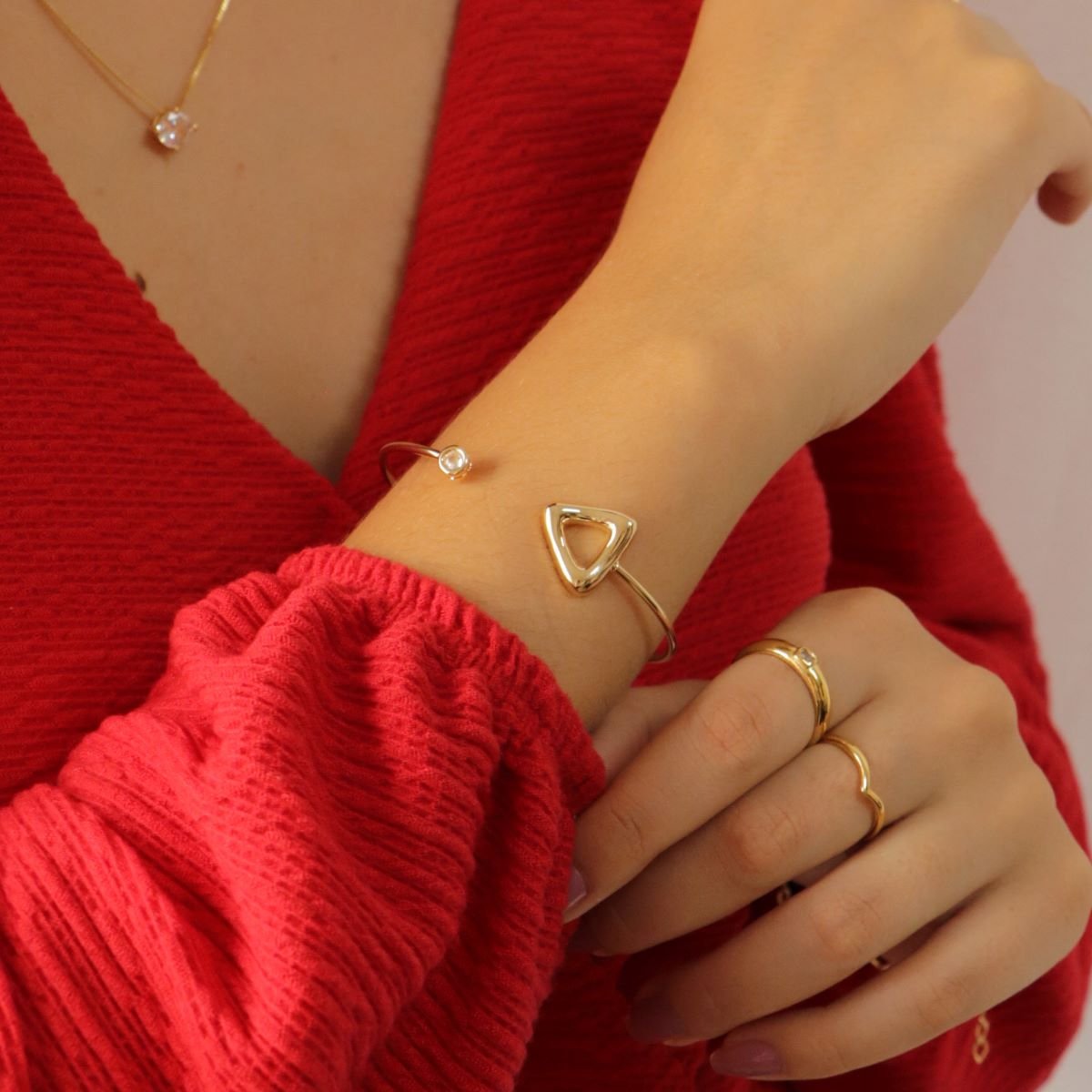Bracelete Folheado a Ouro 18k Regulável Triângulo e Ponto de Luz Dourado 2