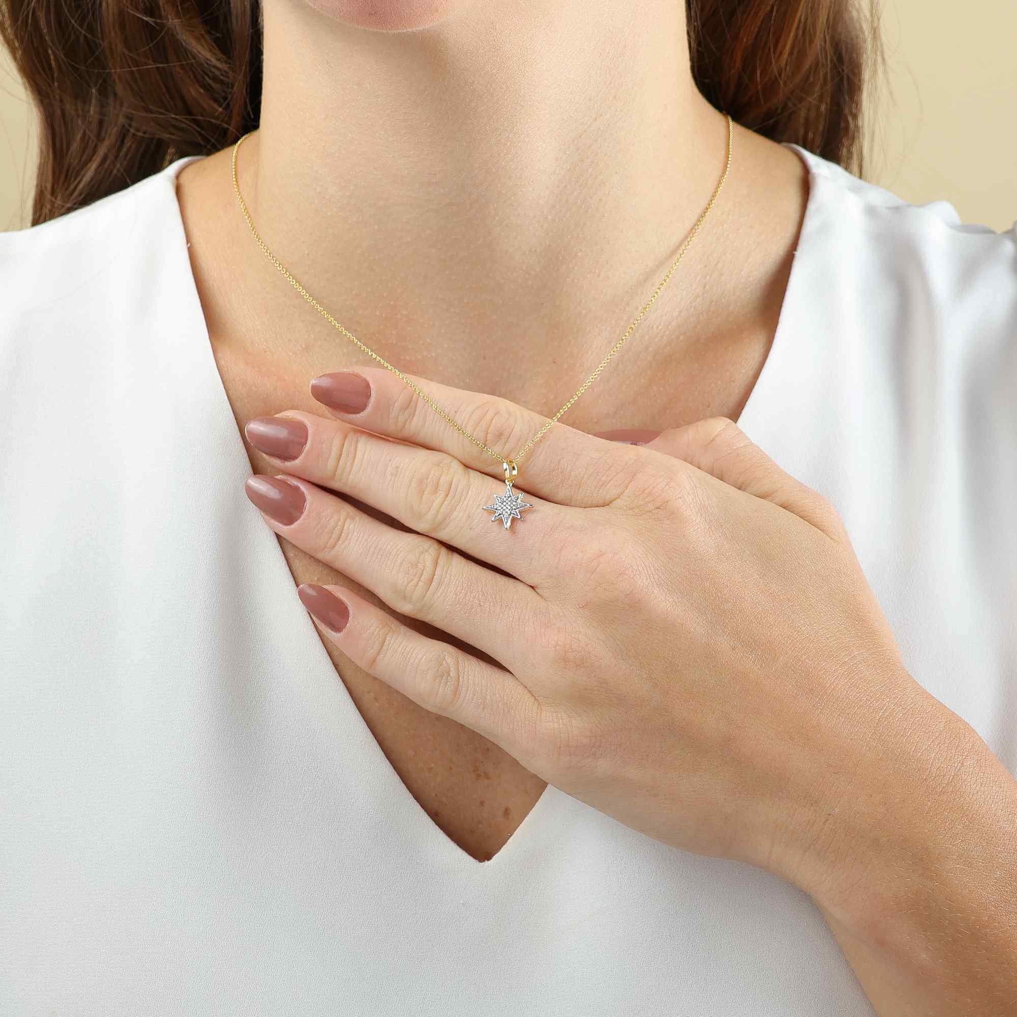 Colar Folheado a Ouro 18k Elo Português Pingente Rosa dos Ventos Cravejado Dourado 7