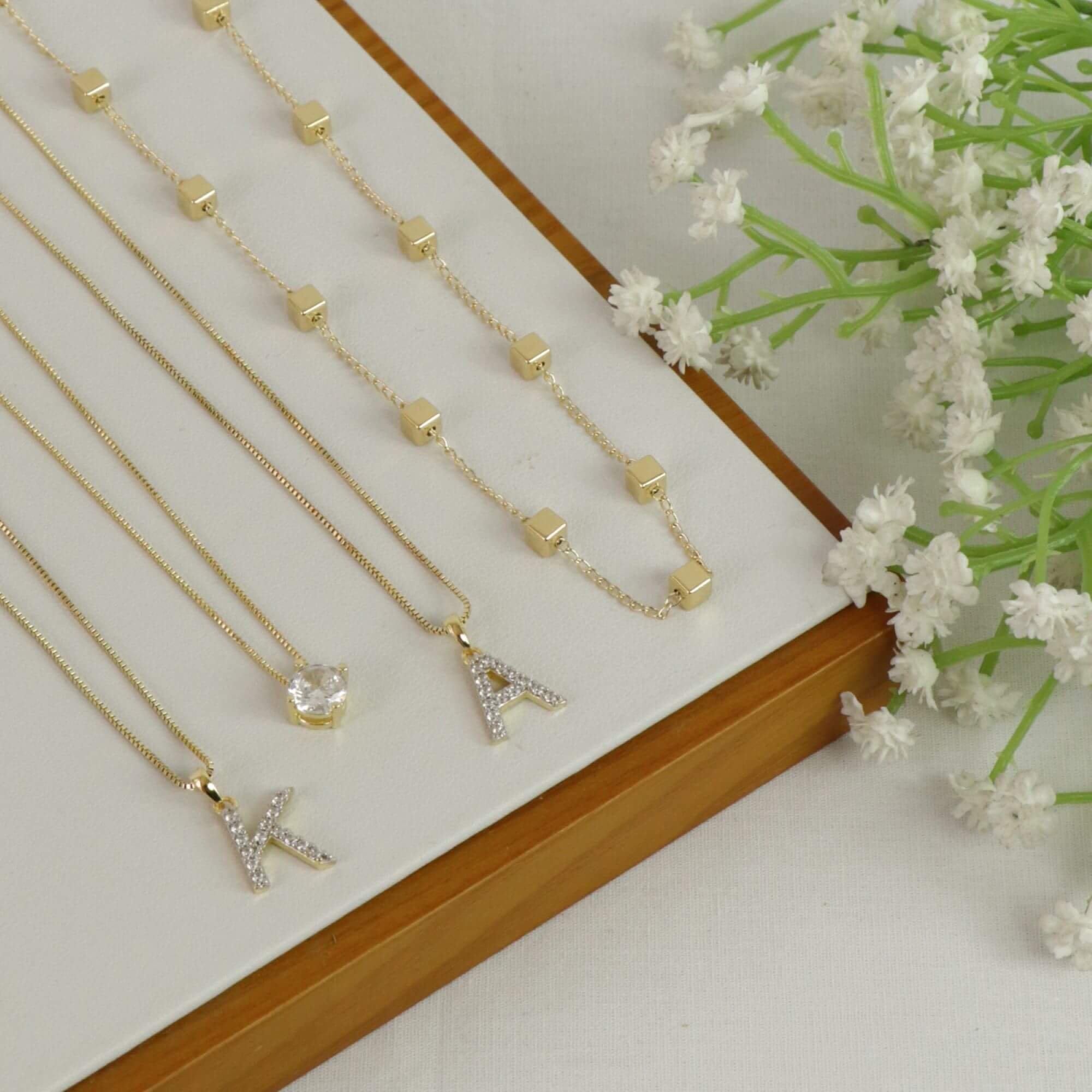 Colar Folheado a Ouro 18k Pingente Letra K Cravejado Ouro 18k 3