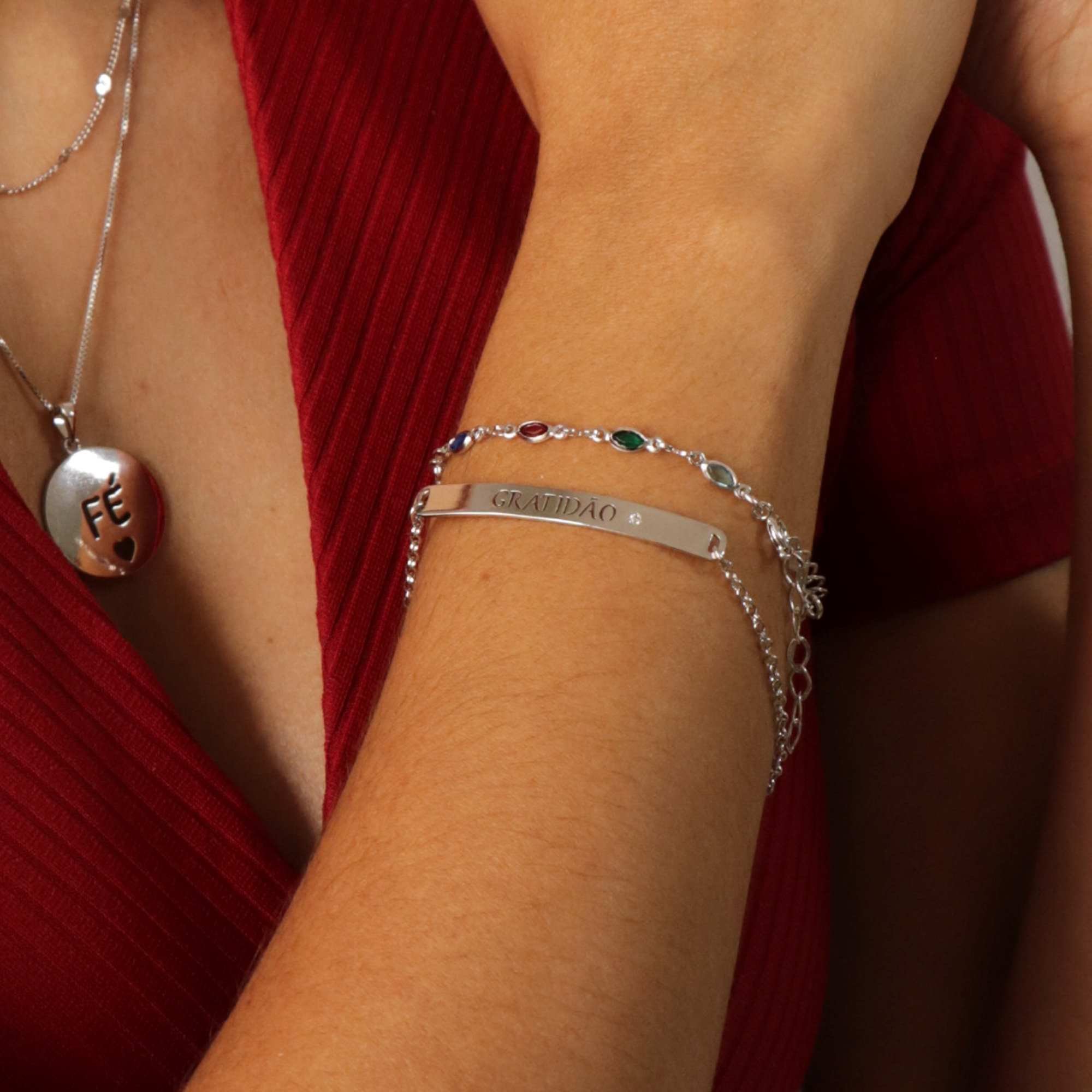 Pulseira Folheada a Ródio Placa Gratidão G Prata 3