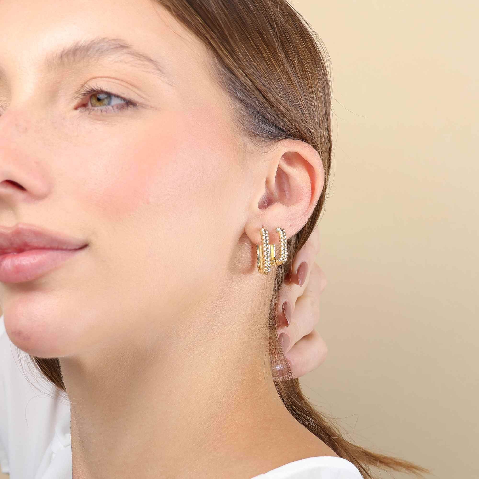 Kit Argola Folheado a Ouro 18k Quadrado Aro Mola P e M Ouro 18K 2