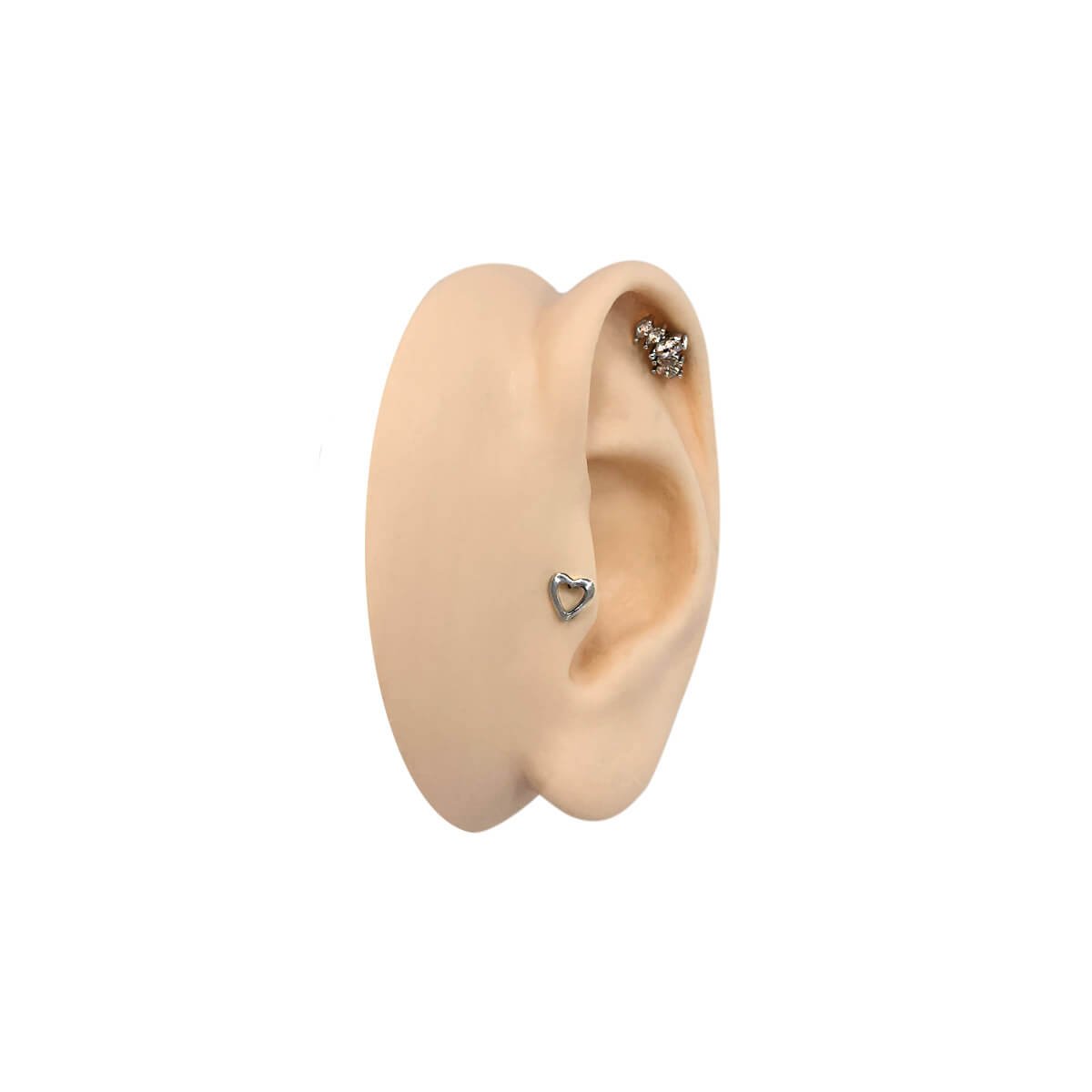 Piercing Tragus Pino de Aço e Pingente Folheado a Ródio Coração Vazado Prata 2