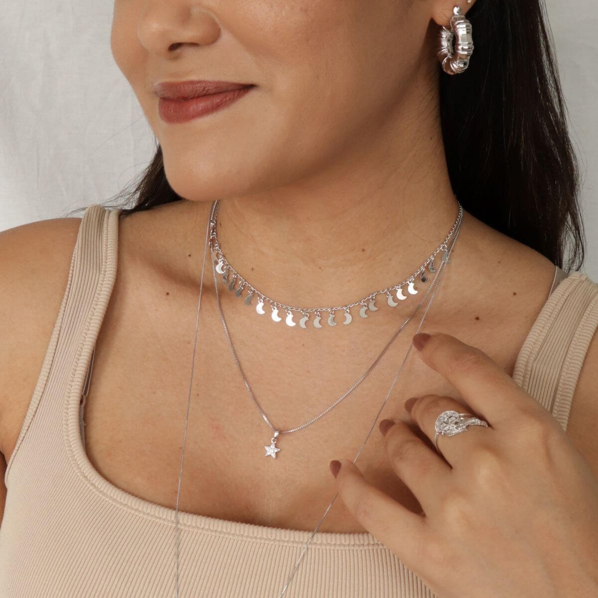 Choker Folheado a Ródio Pingentes Lua Prata 5
