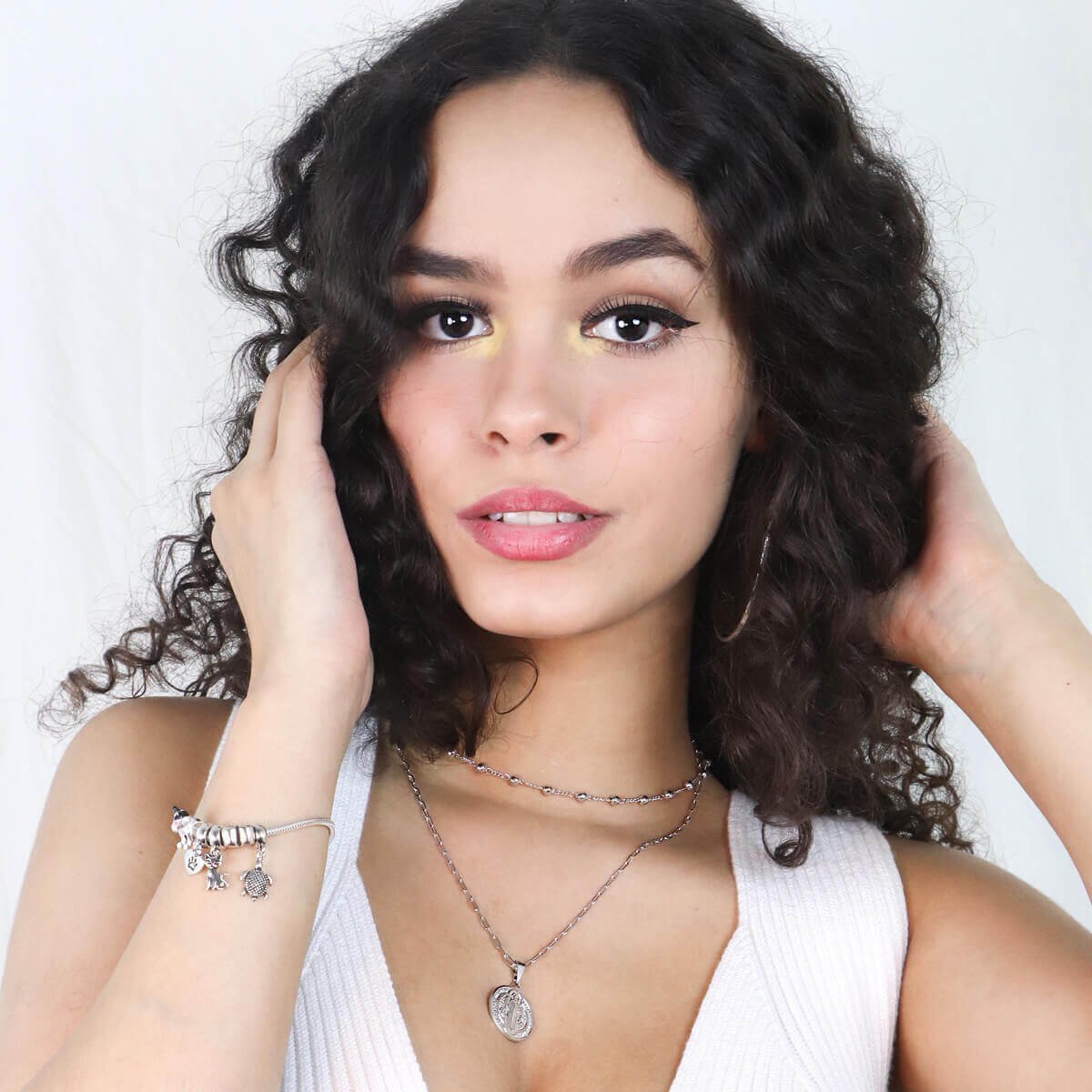 Choker Folheado a Ródio Bolinhas Pequenas Prata 2