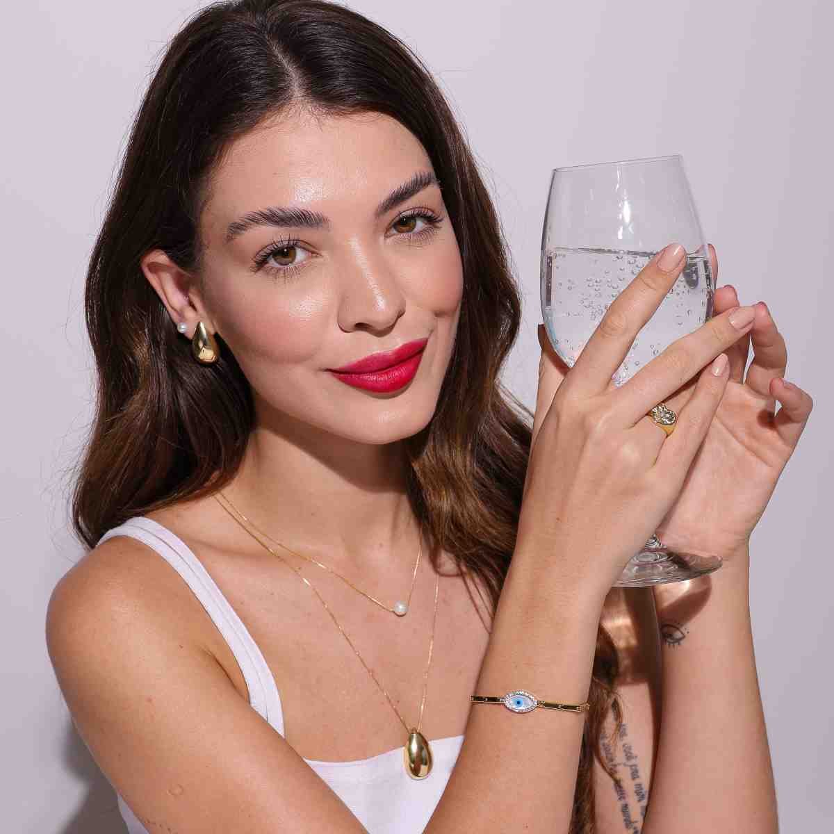 Colar Folheado a Ouro 18k Pérola 8mm Dourado 3