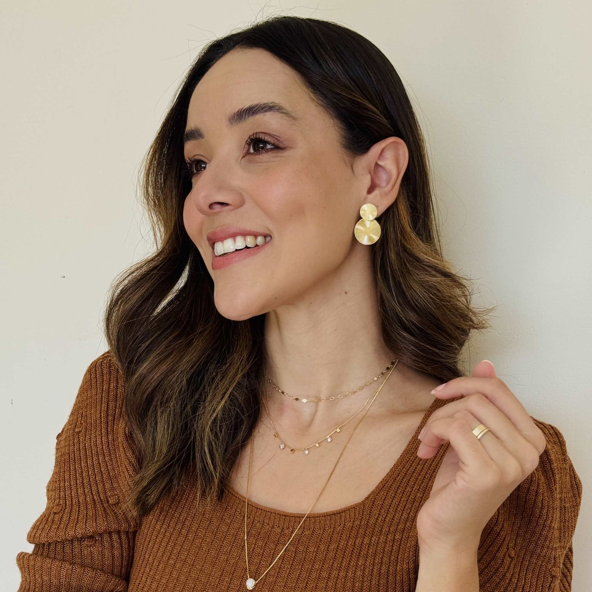 Brinco Folheado a Ouro 18k Dupla Chapa Orgânica Texturada Ouro 18k 7