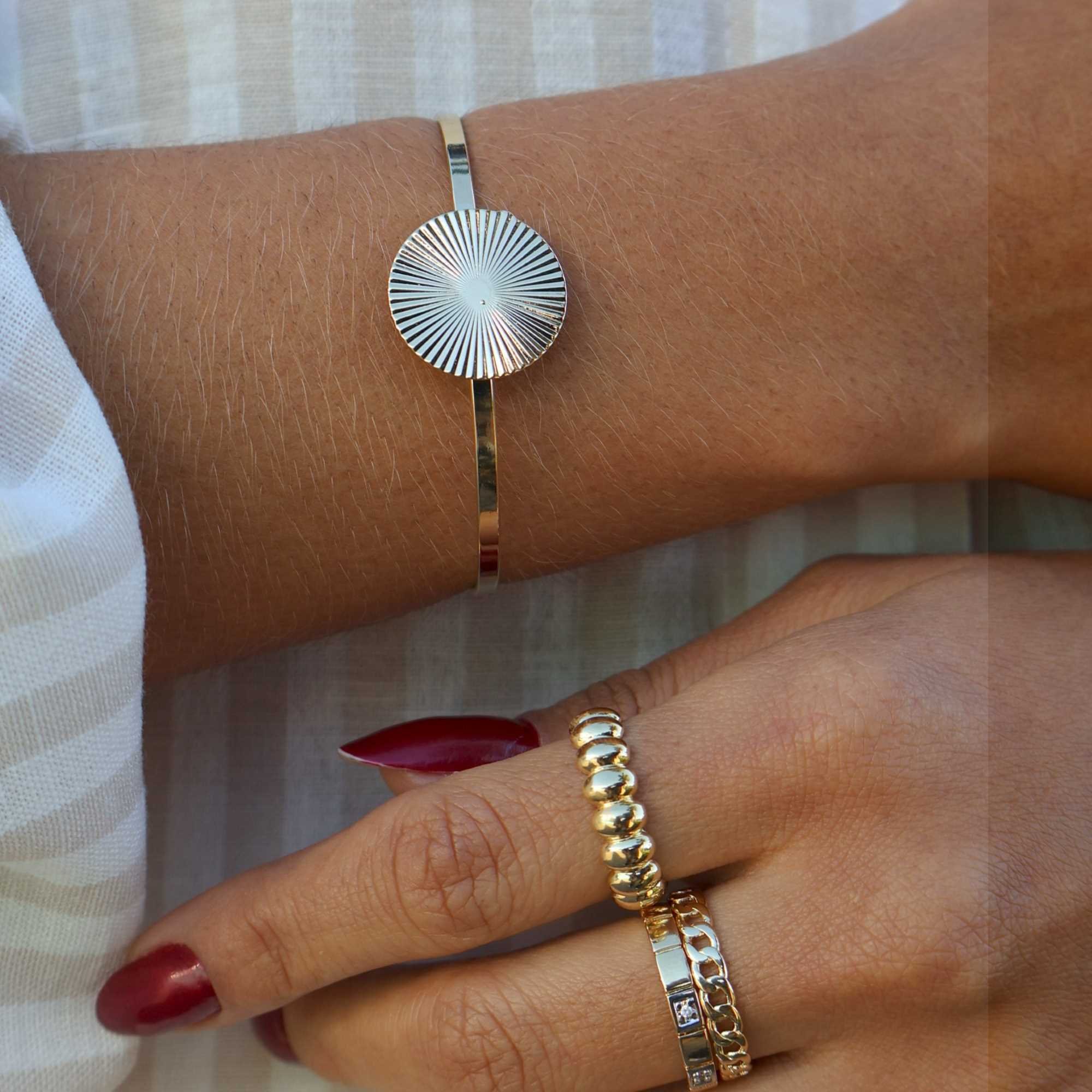 Bracelete Folheado a Ouro 18k Orgânico Detalhes Texturados Ouro 18k 12