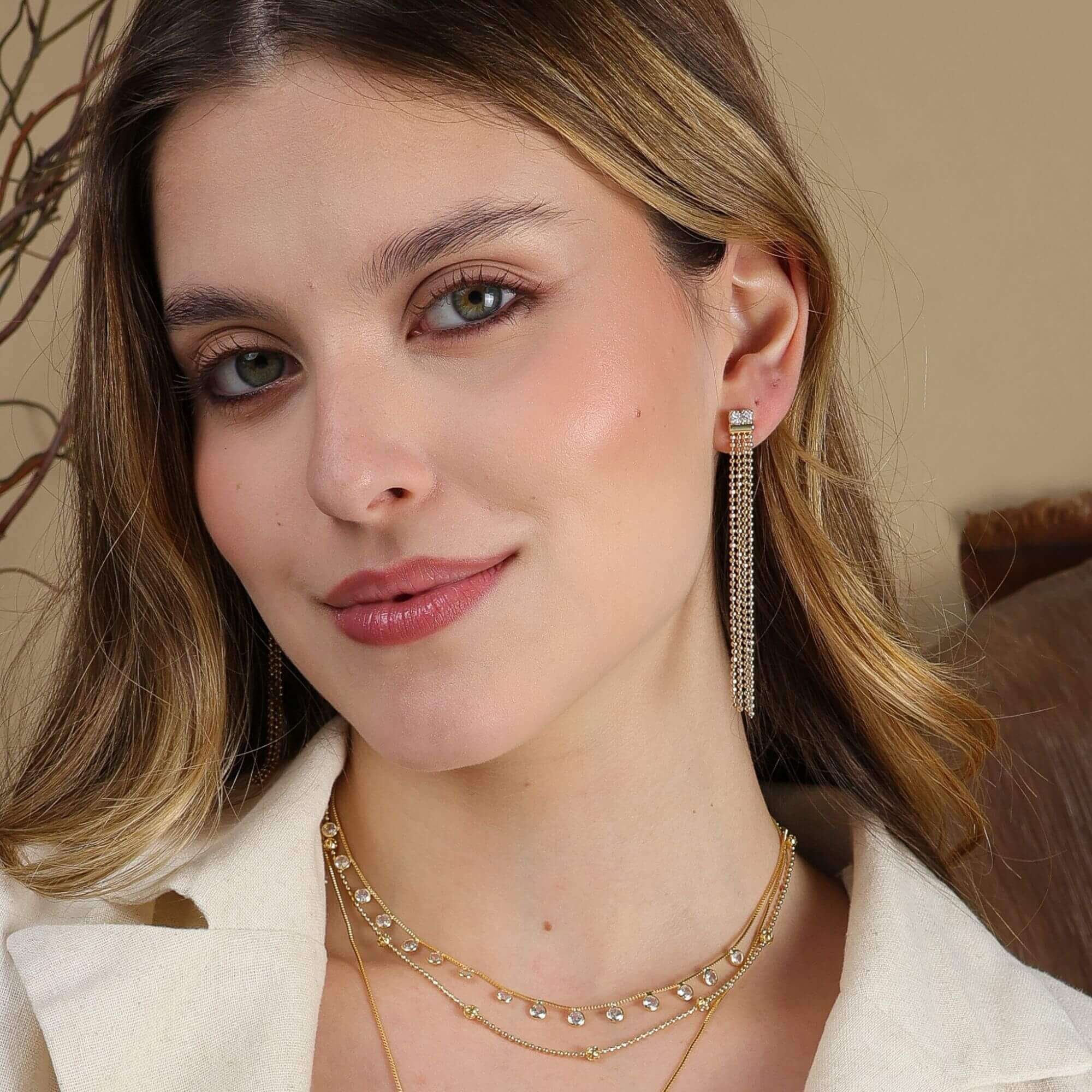 Brinco Folheado a Ouro 18k Franja Zircônia e Corrente Bolinha Ouro 18k 2