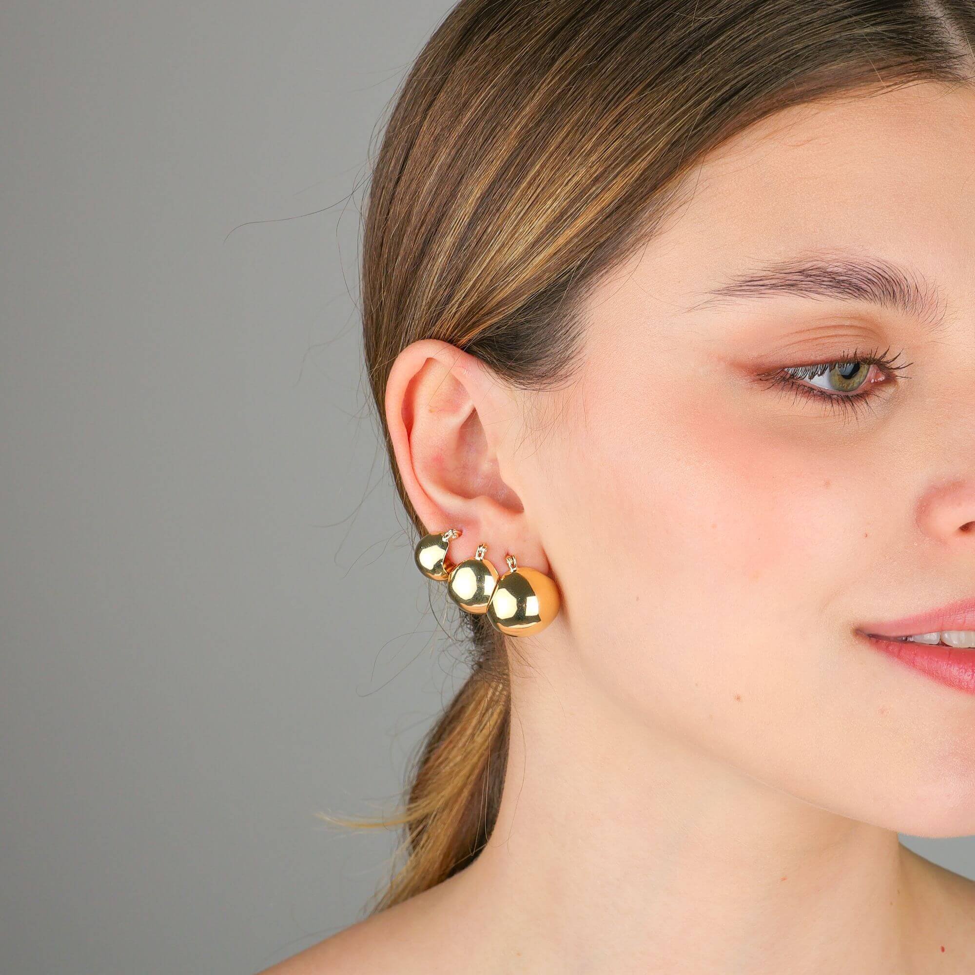 Kit Argolinha Folheado a Ouro 18k Tranqueta Abaulada Ouro 18k 2