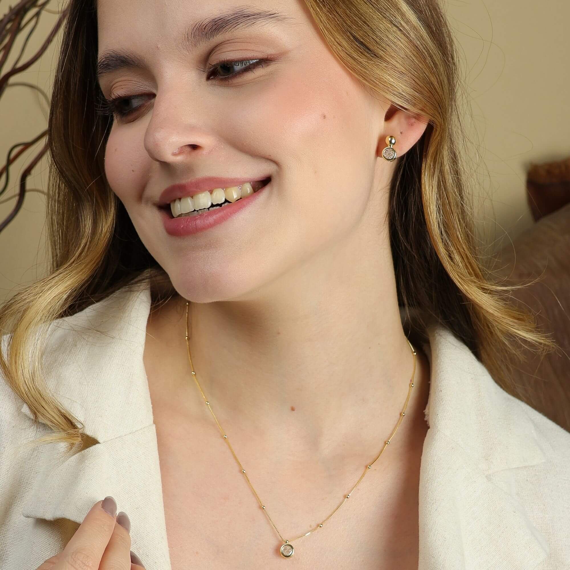 Colar Folheado a Ouro 18k Bolinhas e Ponto de Luz M Dourado 4