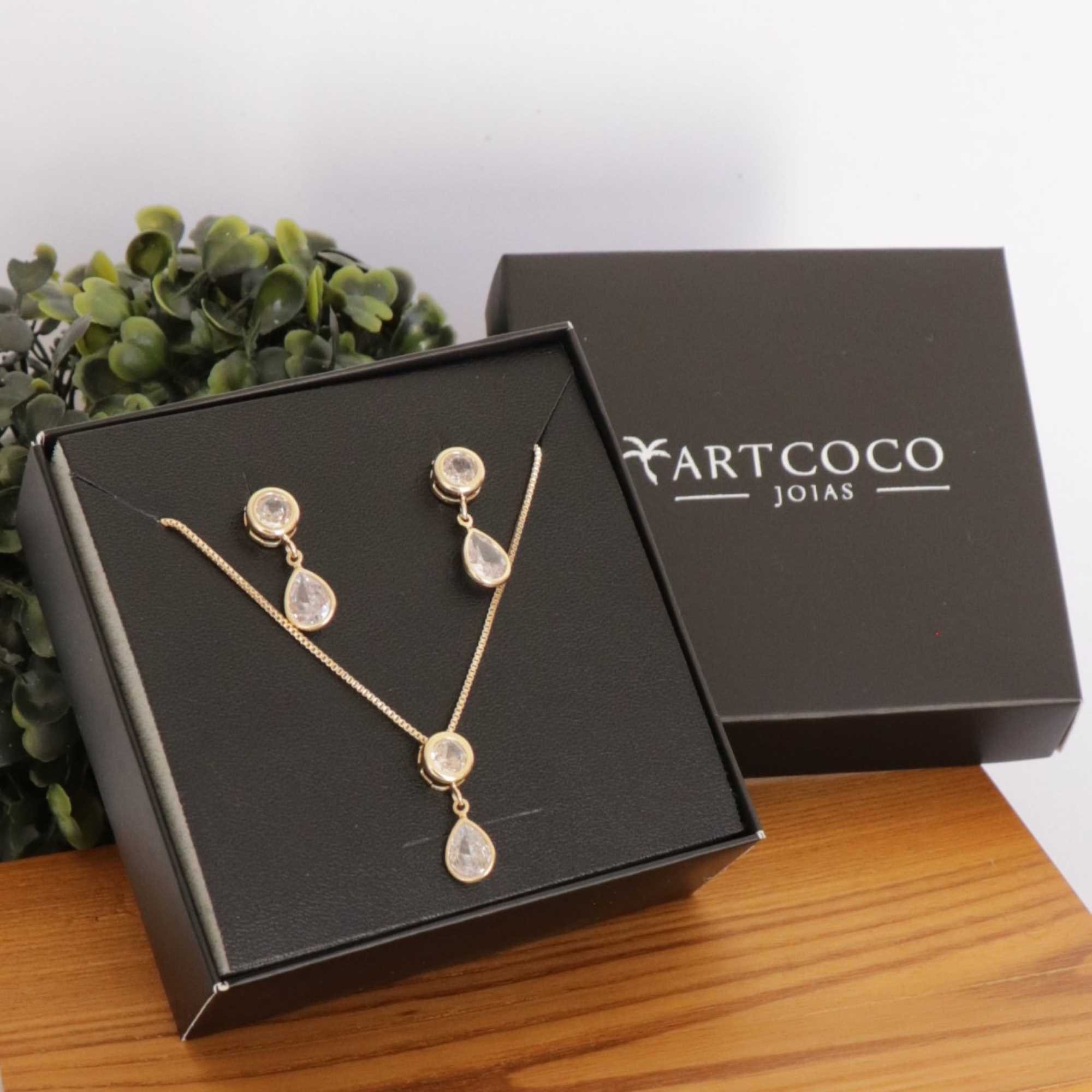 Conjunto Folheado a Ouro 18k Zircônia Ponto de Luz e Gota Dourado 3