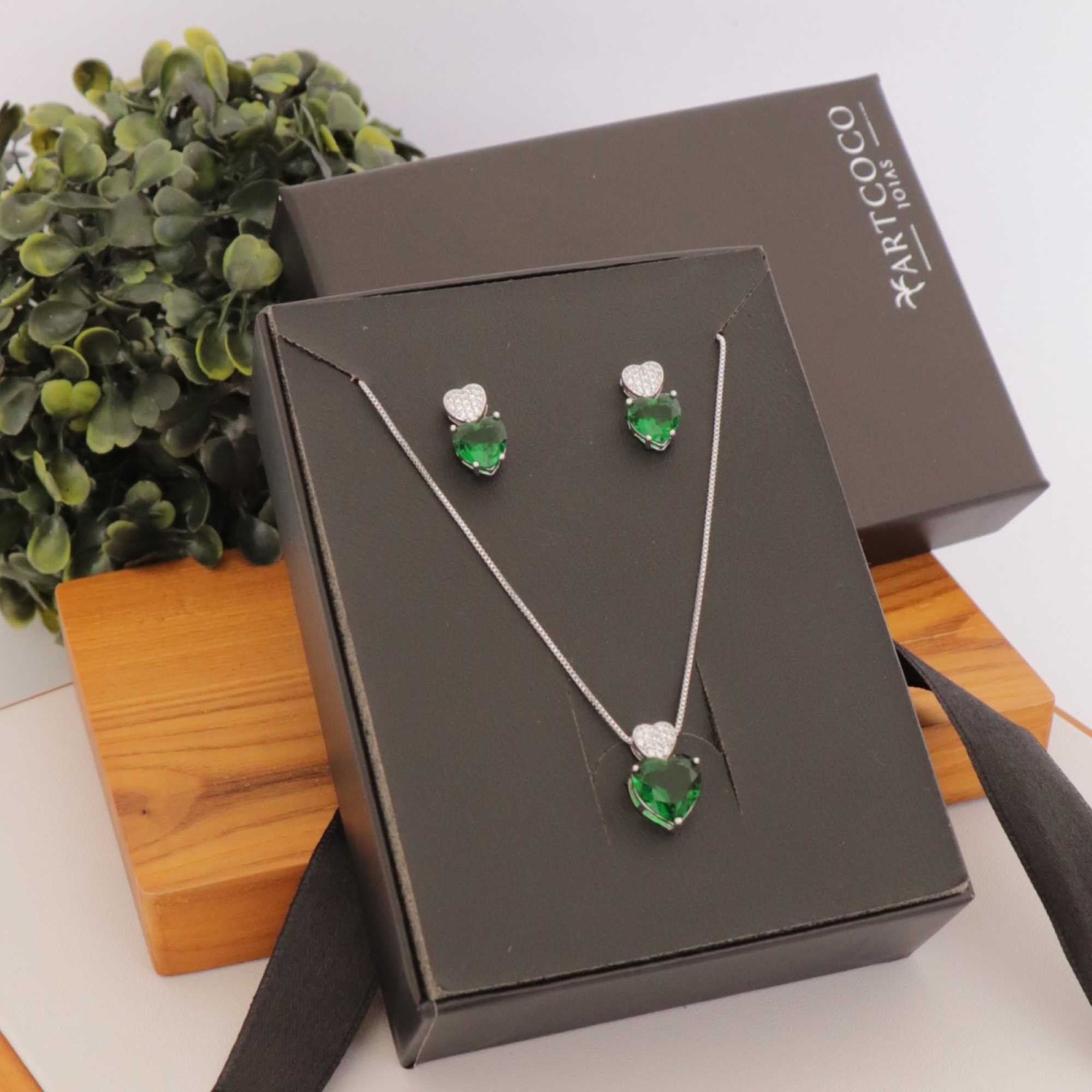 Conjunto Folheado a Ródio Coração Verde Esmeralda e Cravejado Prata/Verde Escuro 3