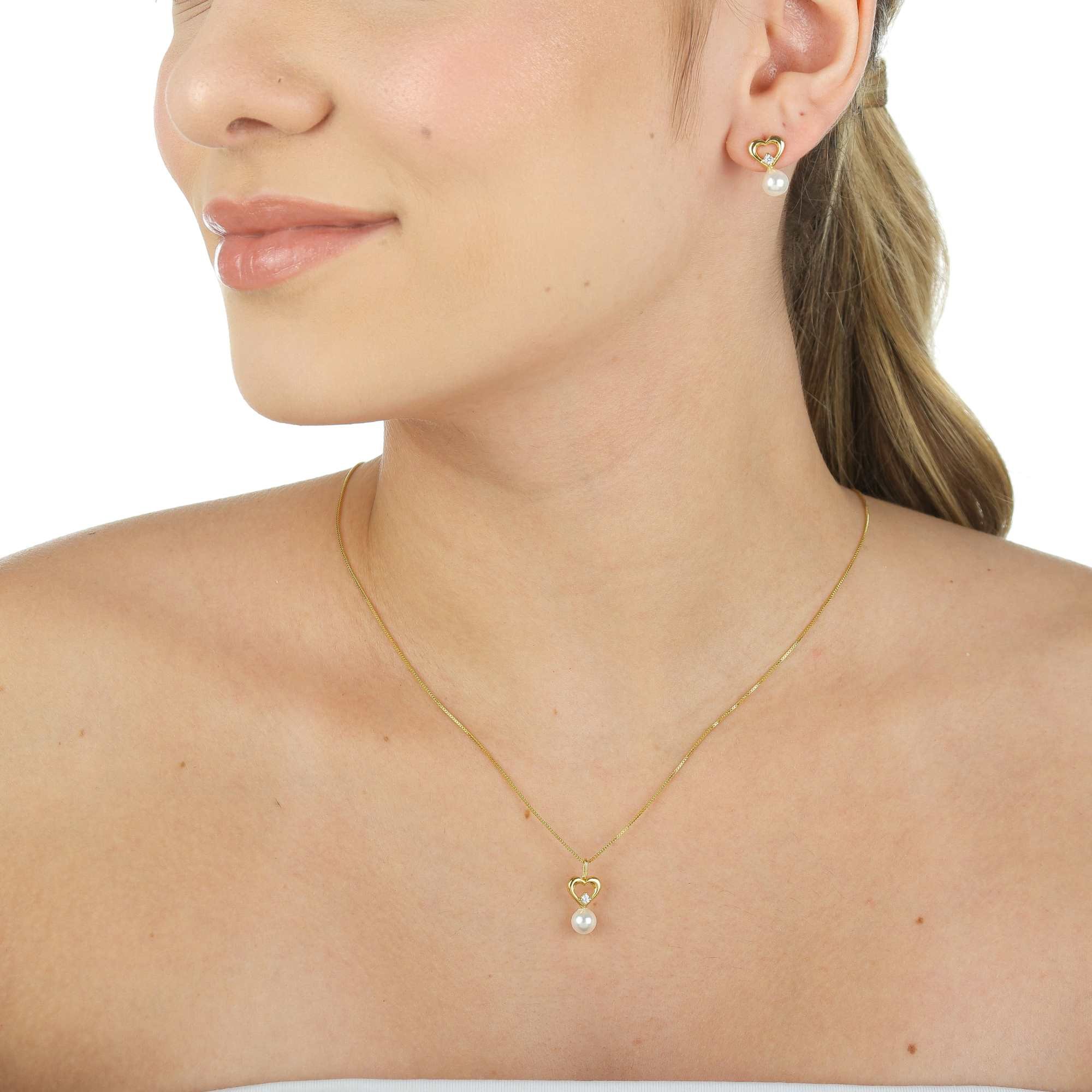 Conjunto Folheado a Ouro 18k Coração Vazado e Pérola Dourado 2