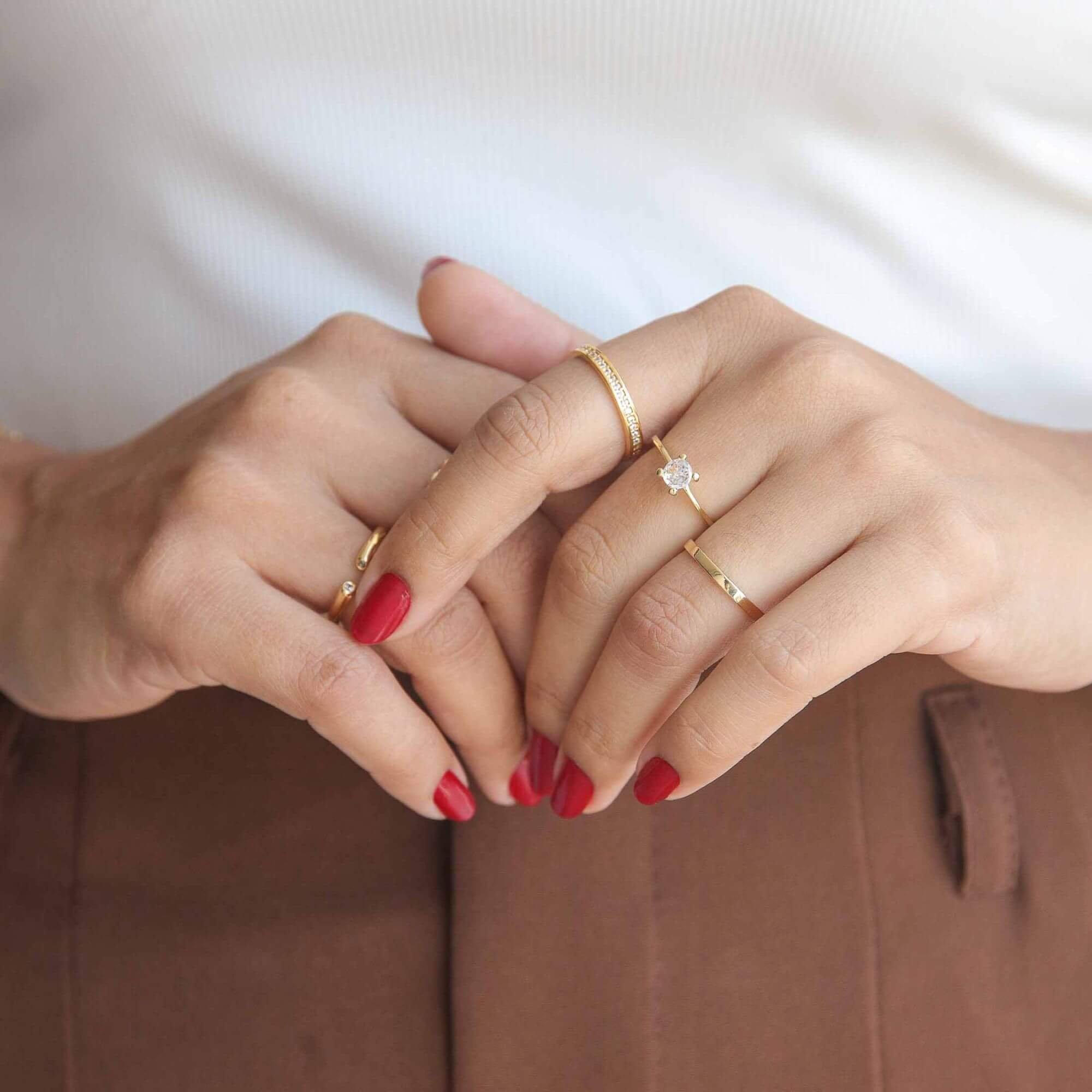 Anel Folheado a Ouro 18k Solitário Fino Pedra Zircônia Redonda G Ouro 18k 3