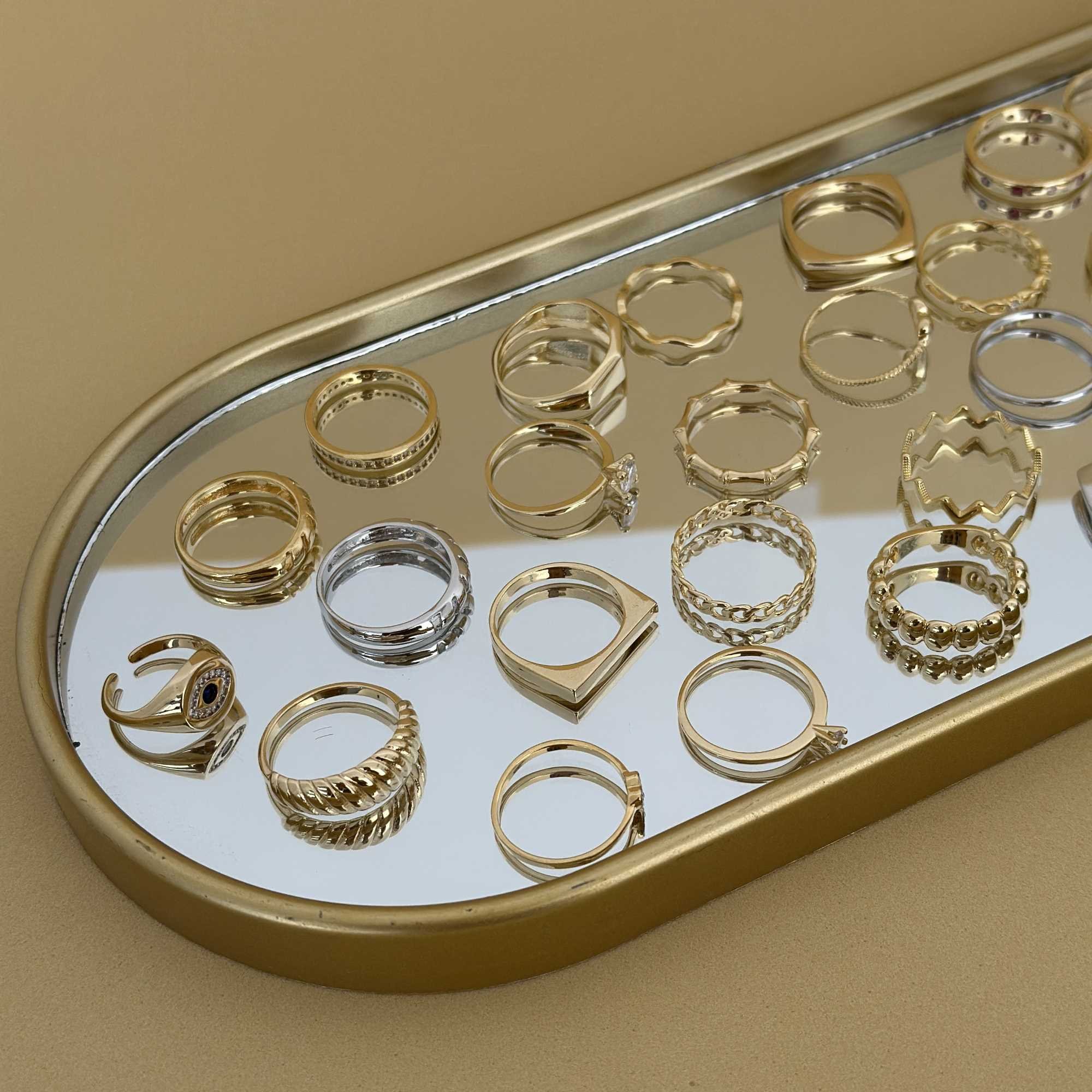 Anel Folheado a Ouro 18k Solitário Fino Pedra Zircônia Redonda G Ouro 18k 6