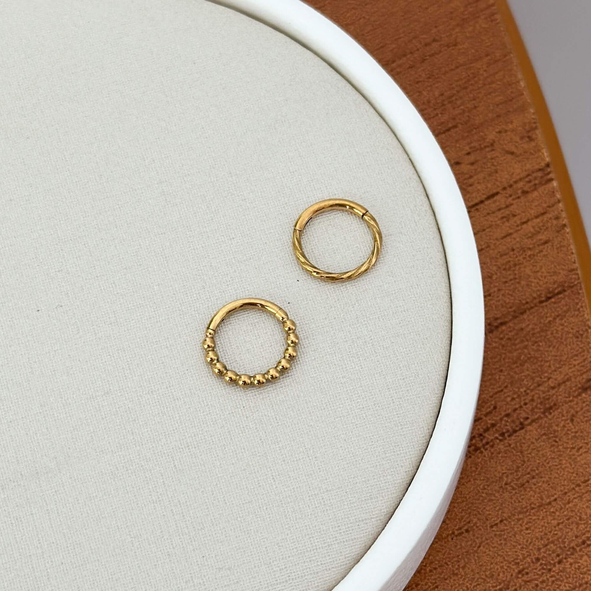 Piercing Orelha Titânio Dourado Argola Bolinha Dourado 3