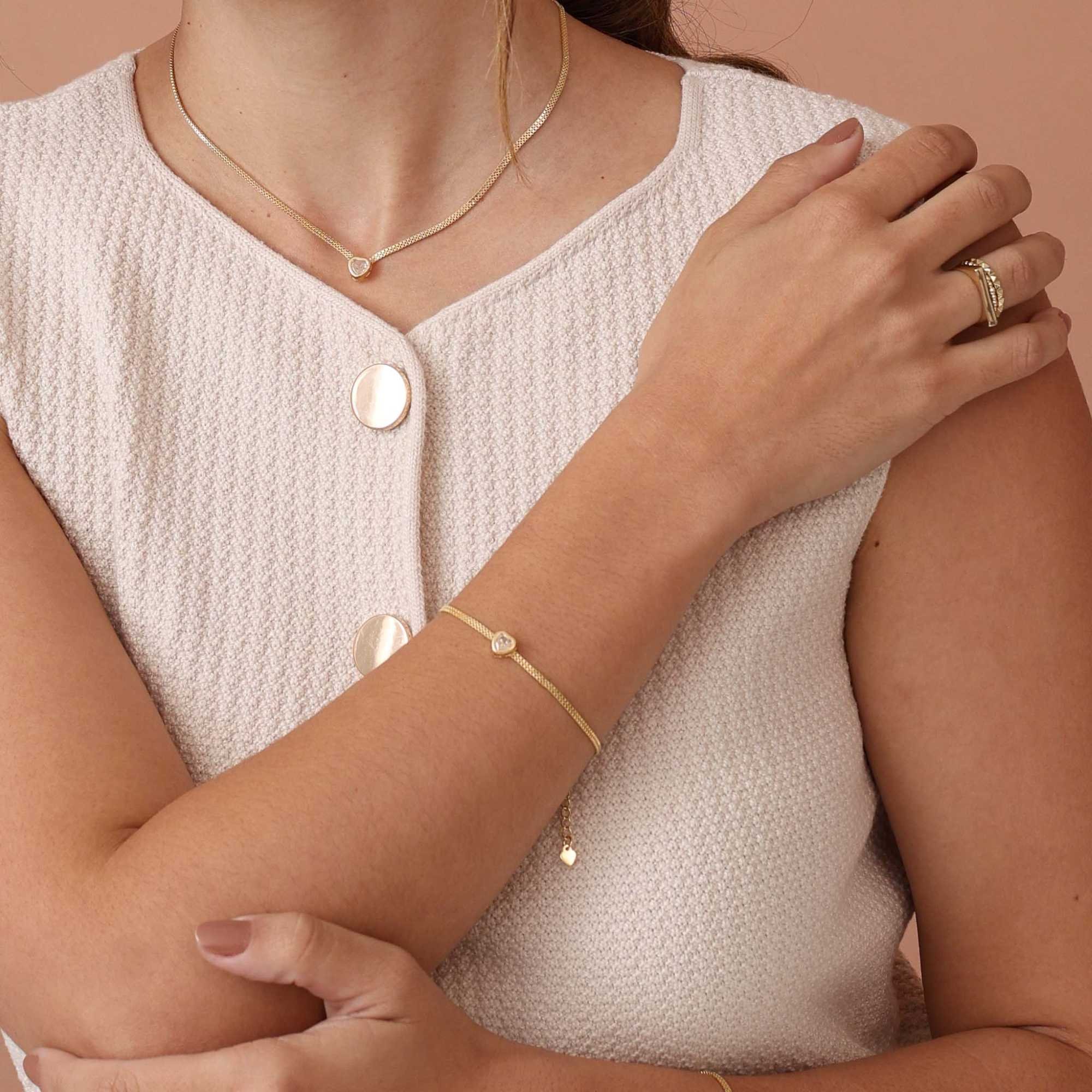 Pulseira Folheado a Ouro 18k Malha Rígida Zircônia Coração Dourado 4