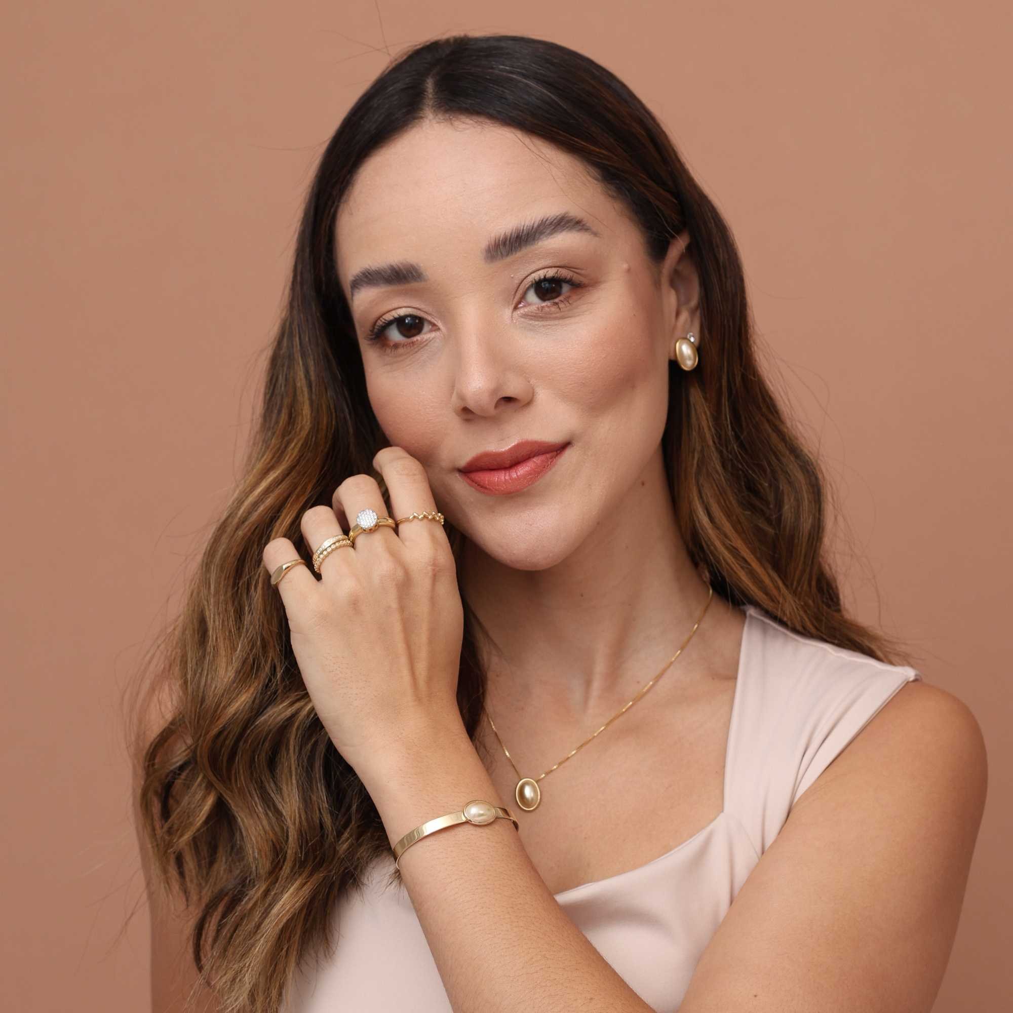 Colar Folheado a Ouro 18k Pingente Pérola Oval Dourado 2