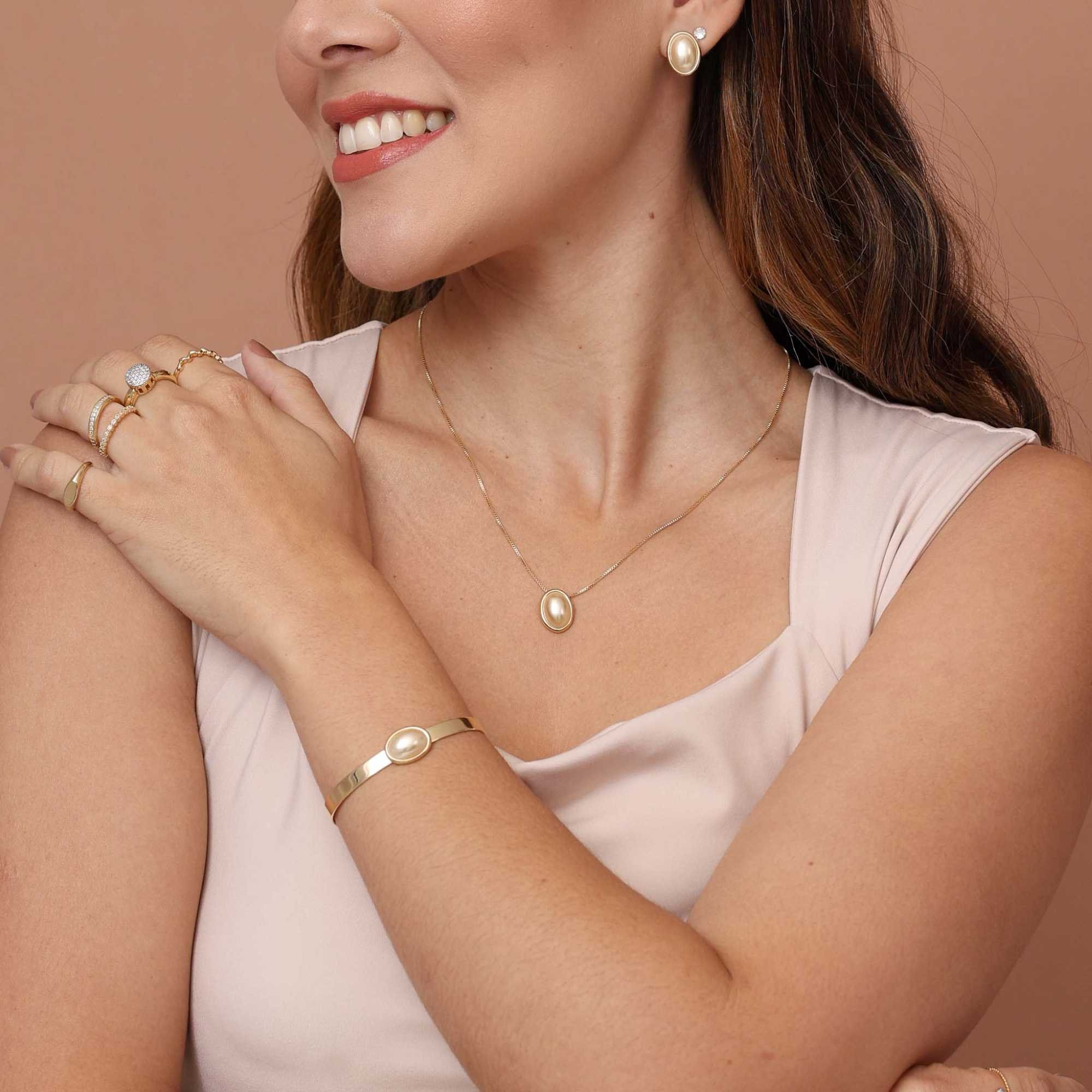 Colar Folheado a Ouro 18k Pingente Pérola Oval Dourado 3