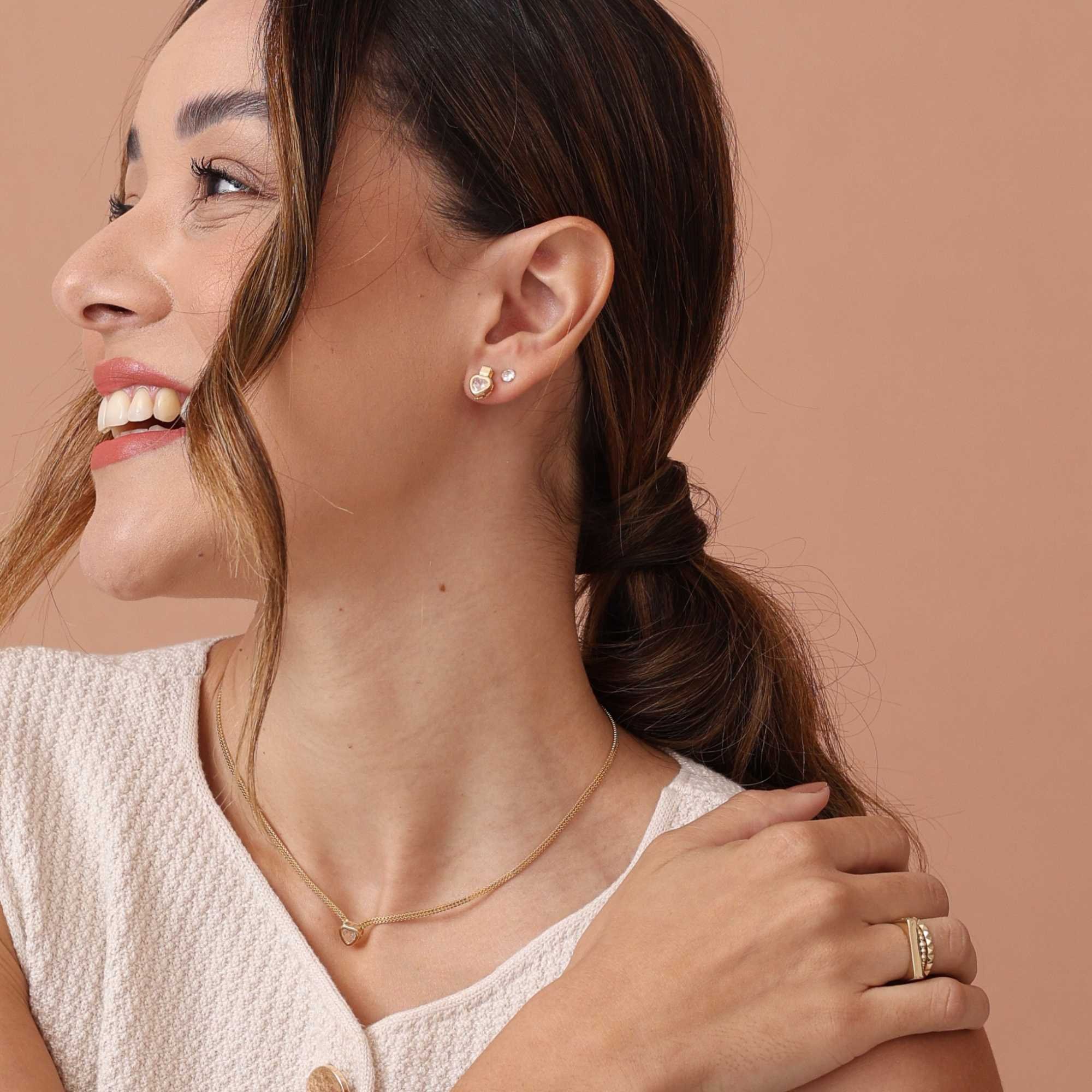 Choker Folheado a Ouro 18k Malha Rígida Zircônia Coração Dourado 3