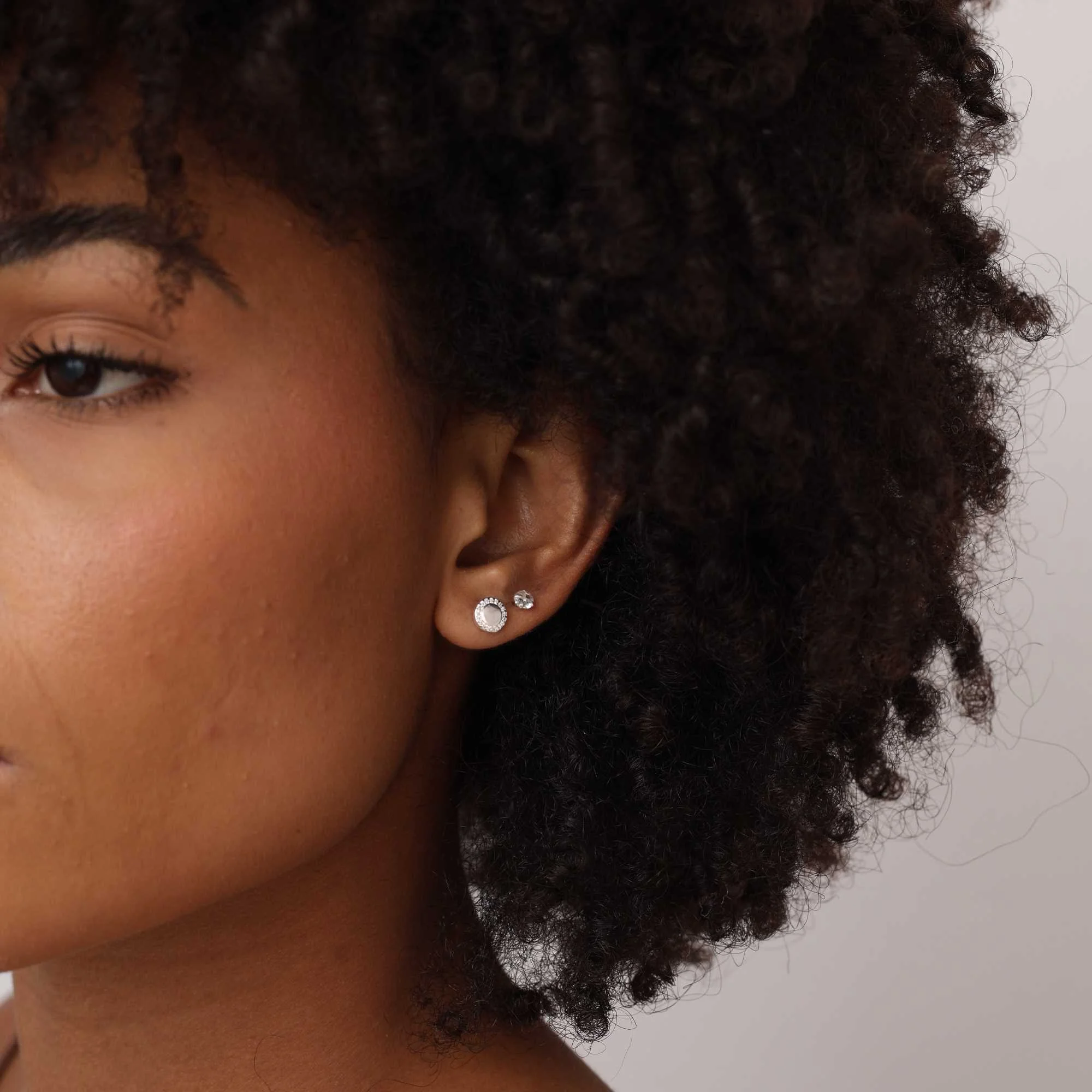 Kit 3 Brincos Prata 925 Gemétricos Borda Cravejada Circulo + Quadrado + Triângulo Prata 4