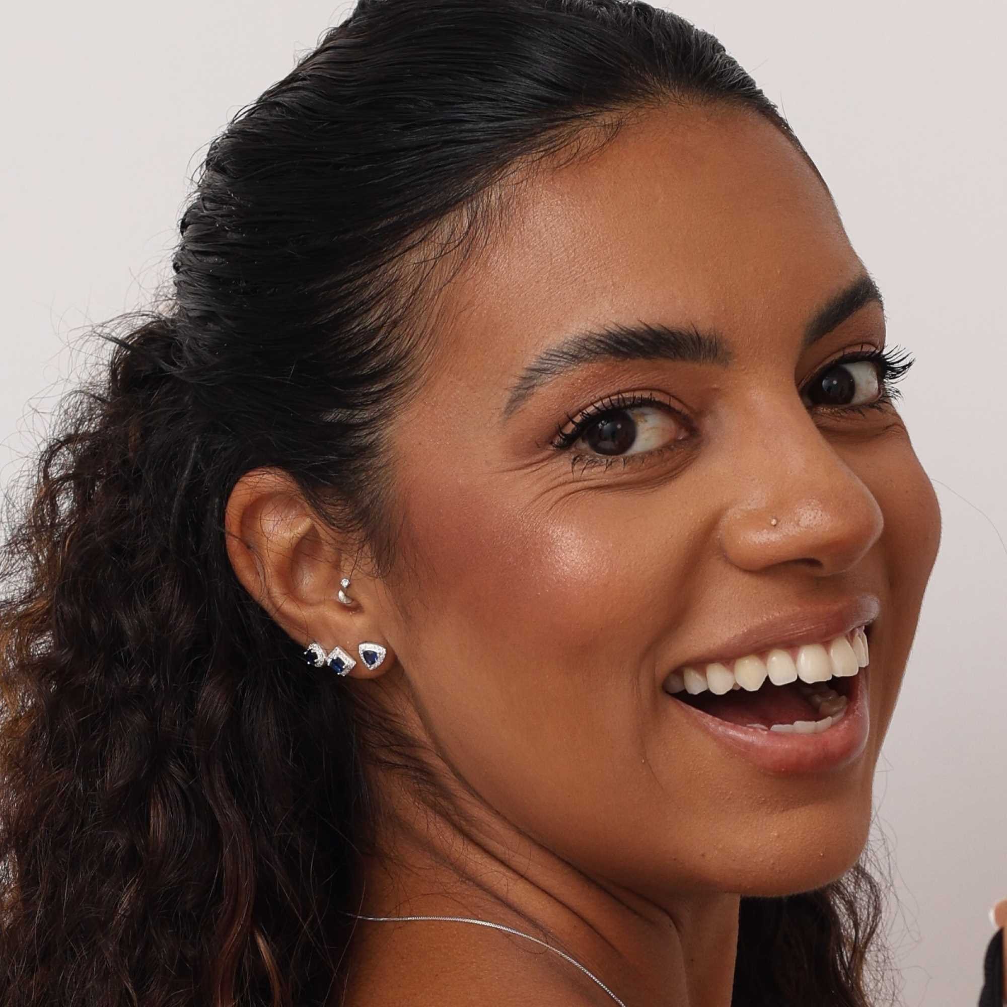 Brinco Prata 925 Zircônia Quadrada Azul Borda Cravejada Prata 5